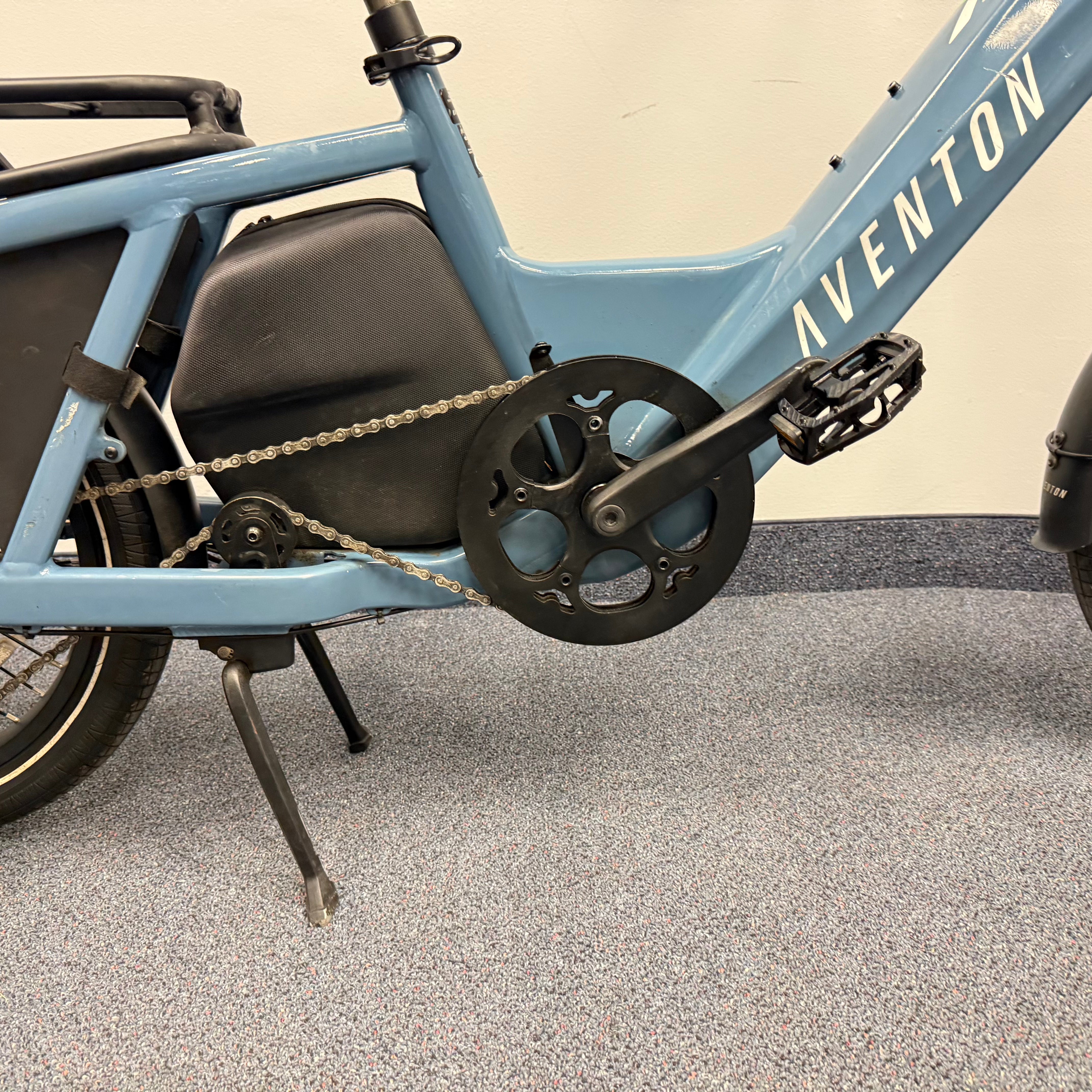 EZbike-AVENTON-Certified Pre-Owned Abound