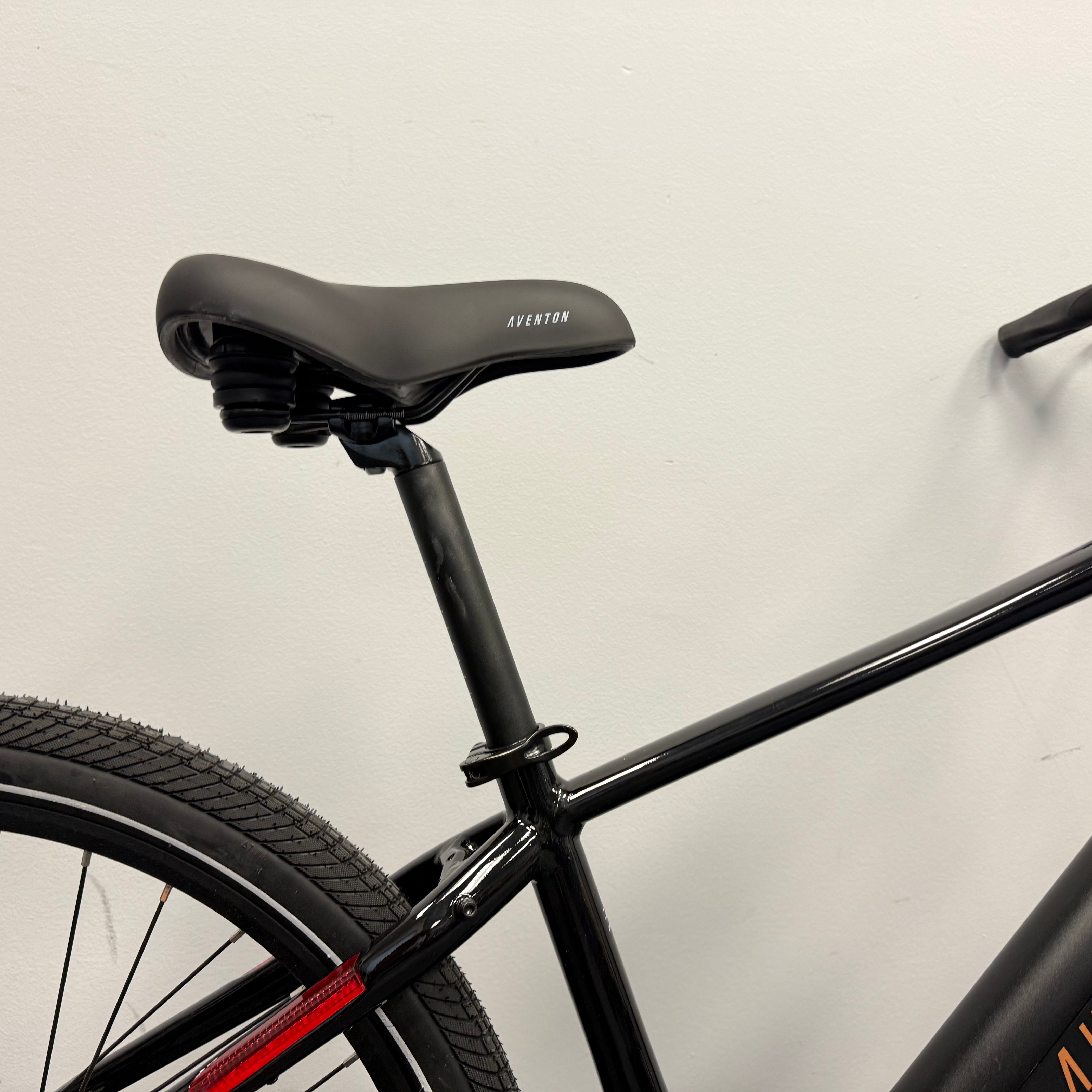 Open Box Aventon Pace 350 Next-Gen Black