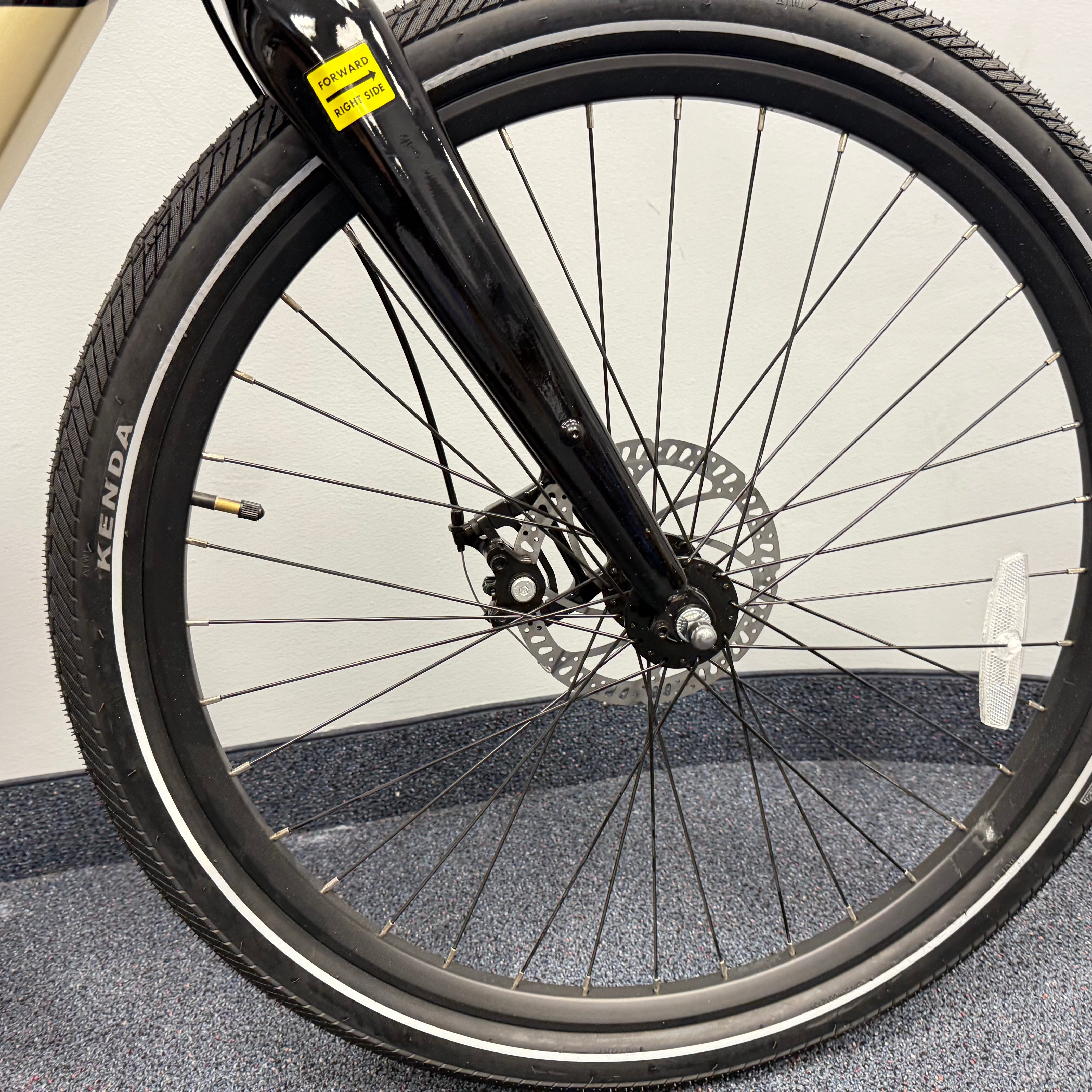 Open Box Aventon Pace 350 Next-Gen Black