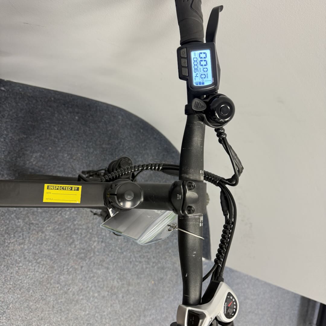 Certified Pre-Owned Blutron EB550 E-Bike