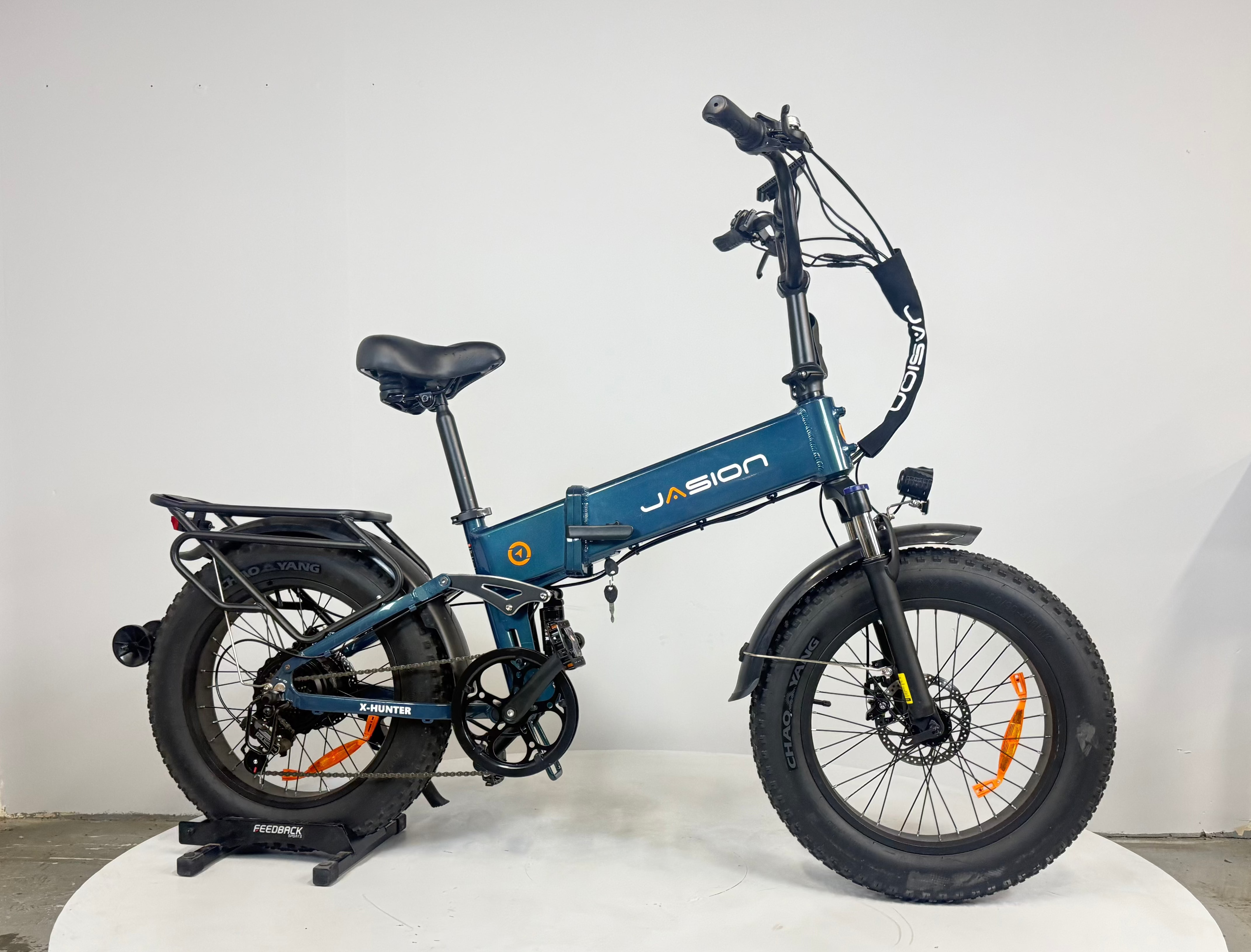 Boîte ouverte X-Hunter