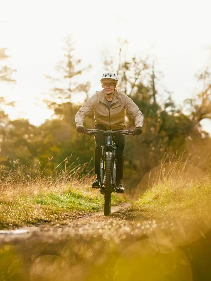 Jusqu'à 169 km d'autonomie-Aventon Courant ADV