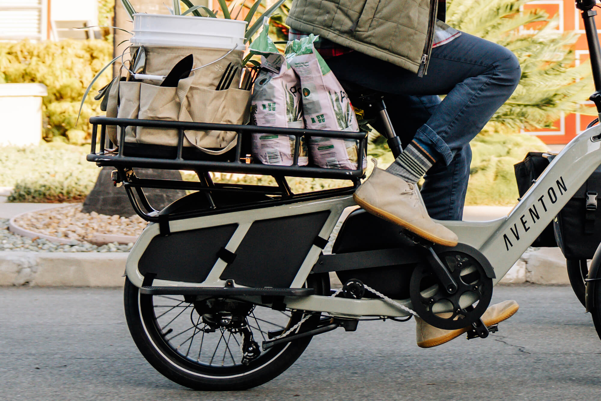 EZbike-AVENTON-Abound Rear Rack Basket