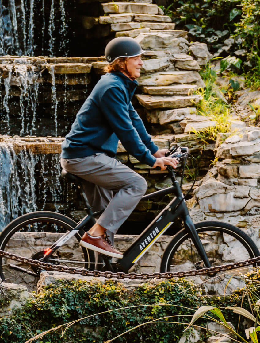 EZbike-AVENTON-Pace 500.3 E-Bike