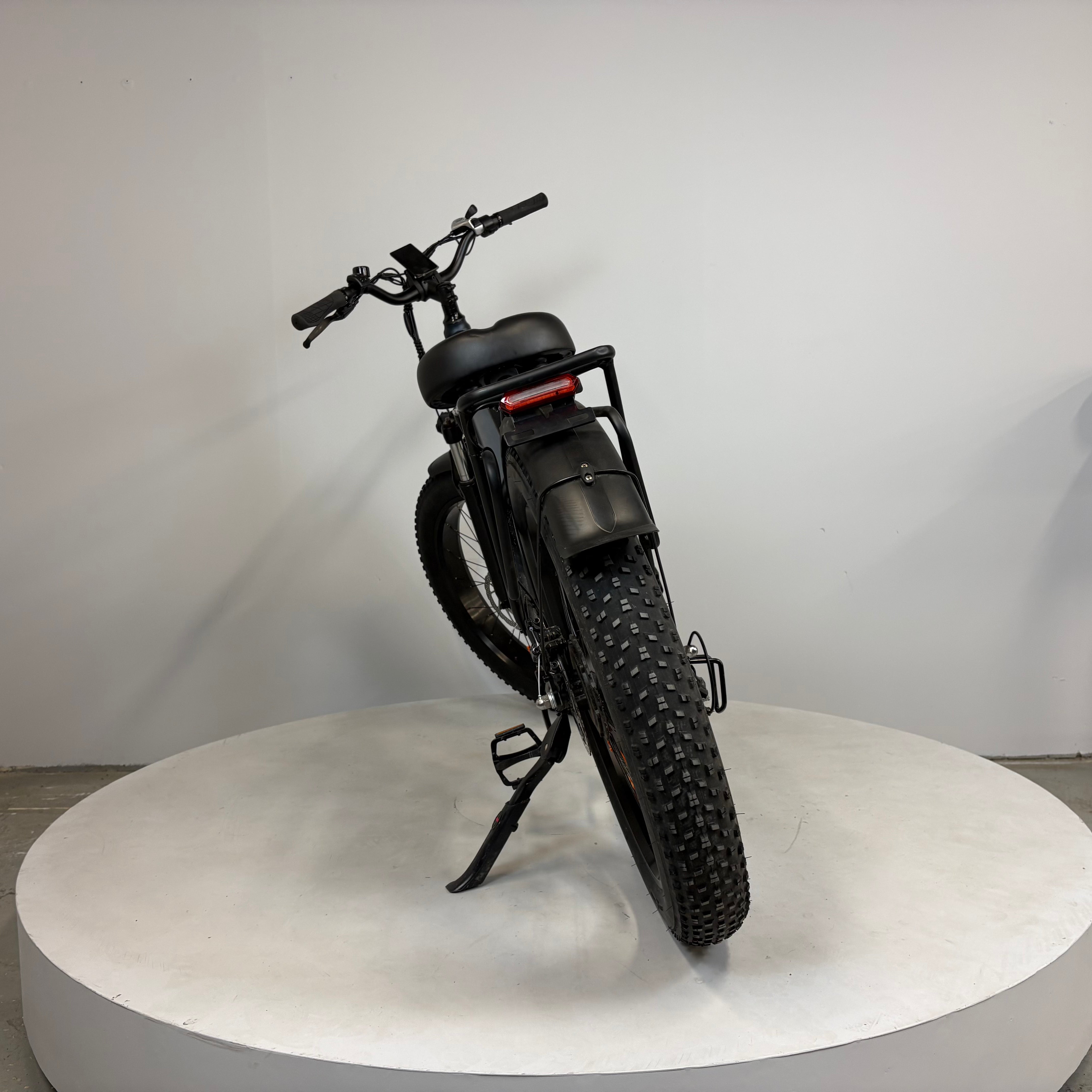 EZbike-Blutron Certified Pre-Owned EB880-Blutron