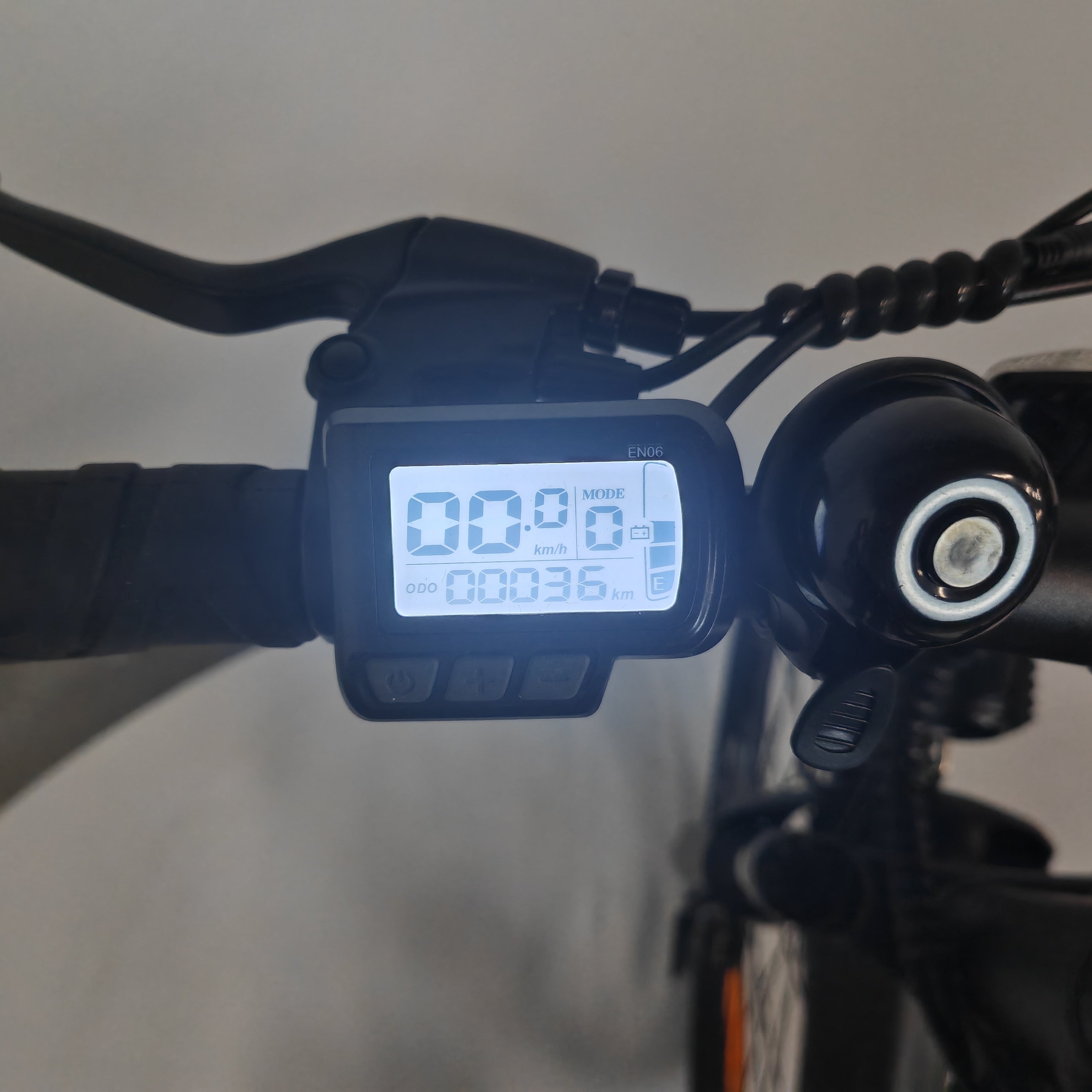 EZbike-Blutron Open Box EB550-Blutron
