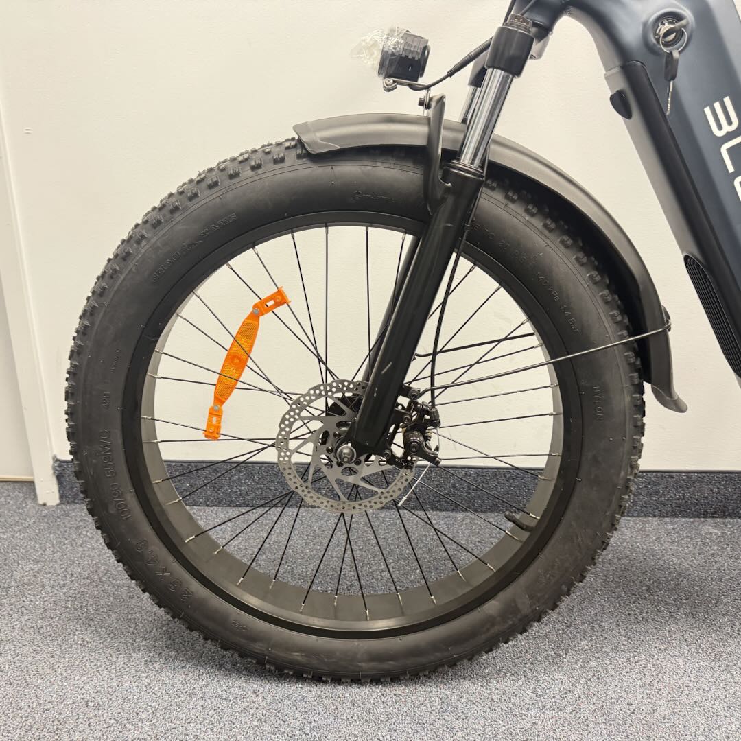 EZbike-BLUTRON-Certified Pre-Owned EB880 Electric Fat Tire Bike