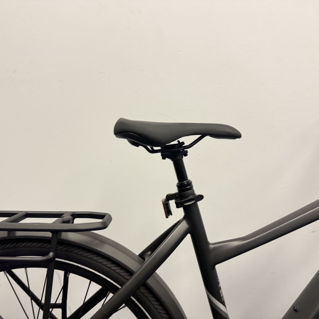 EZbike-AVENTON-Open Box Level 3 Commuter E-Bike