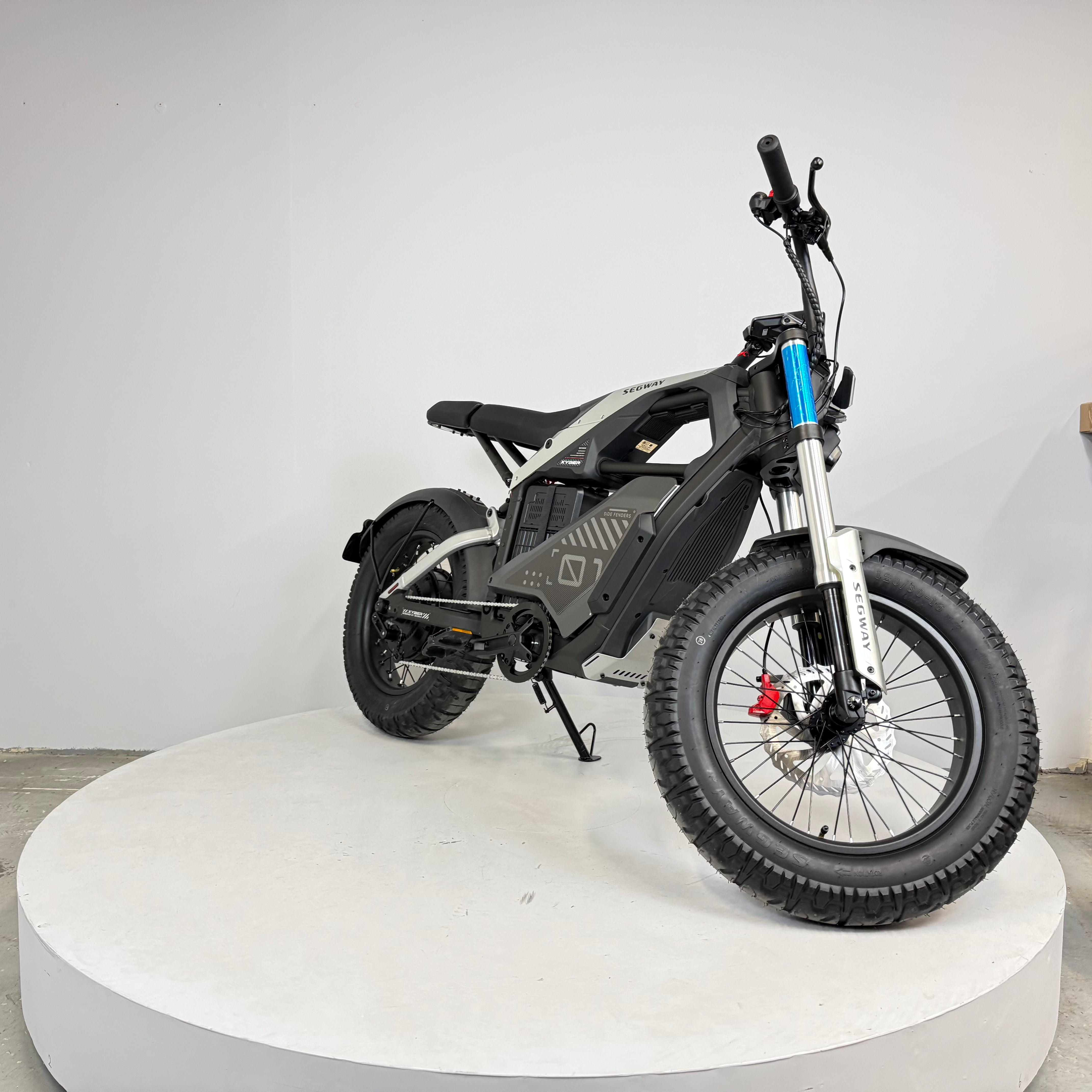 EZbike-Segway Open Box Xyber-Segway