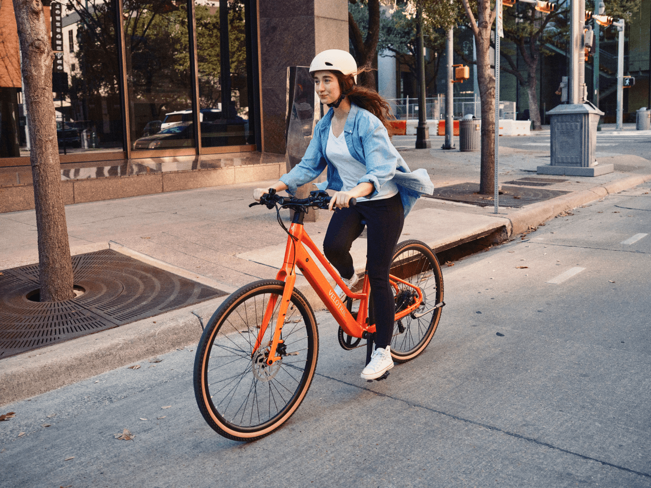 EZbike-Tempo Mid-Step-Velotric