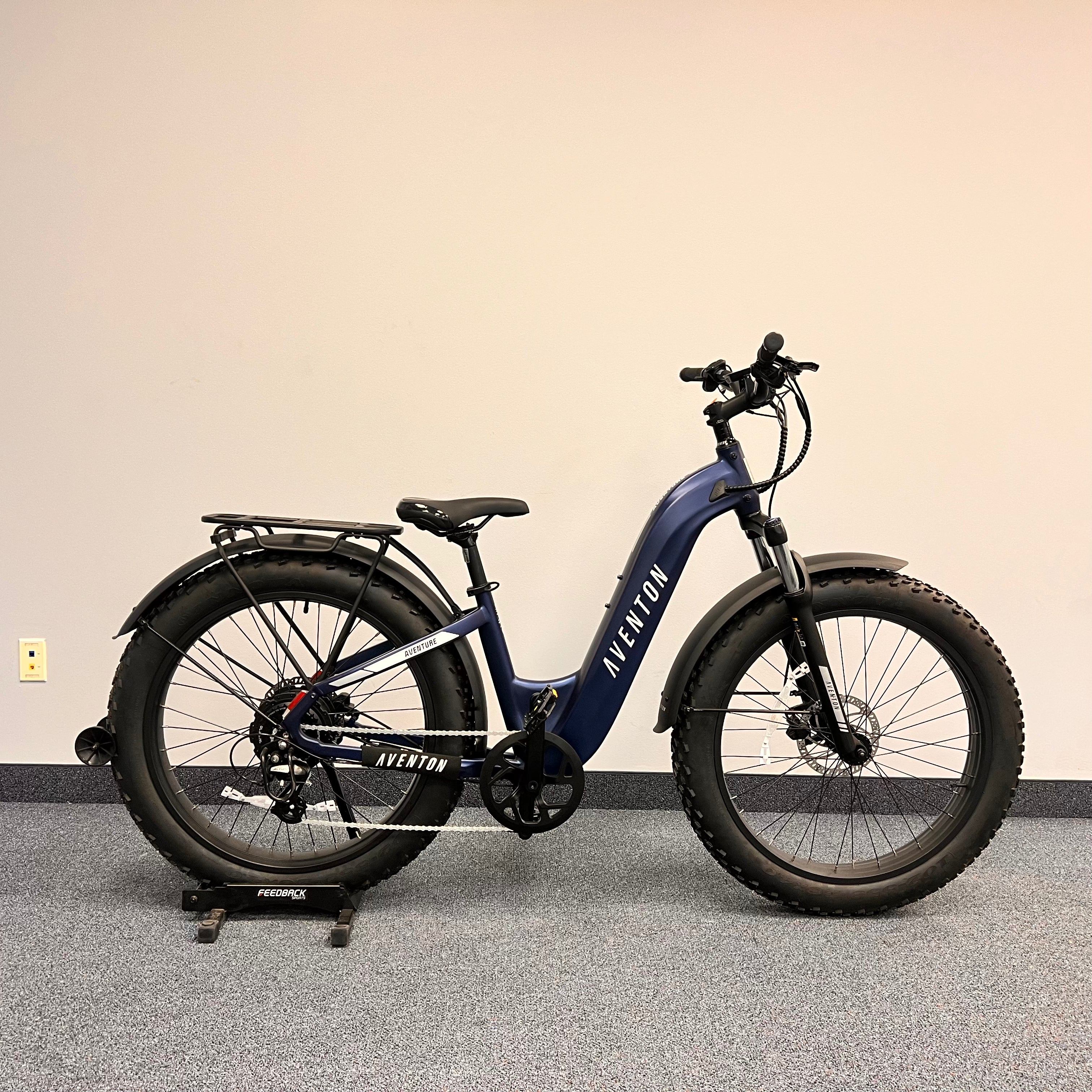 EZbike Canada : Aventon Demo Aventure 2 Step-Through Cobalt < 5 KM