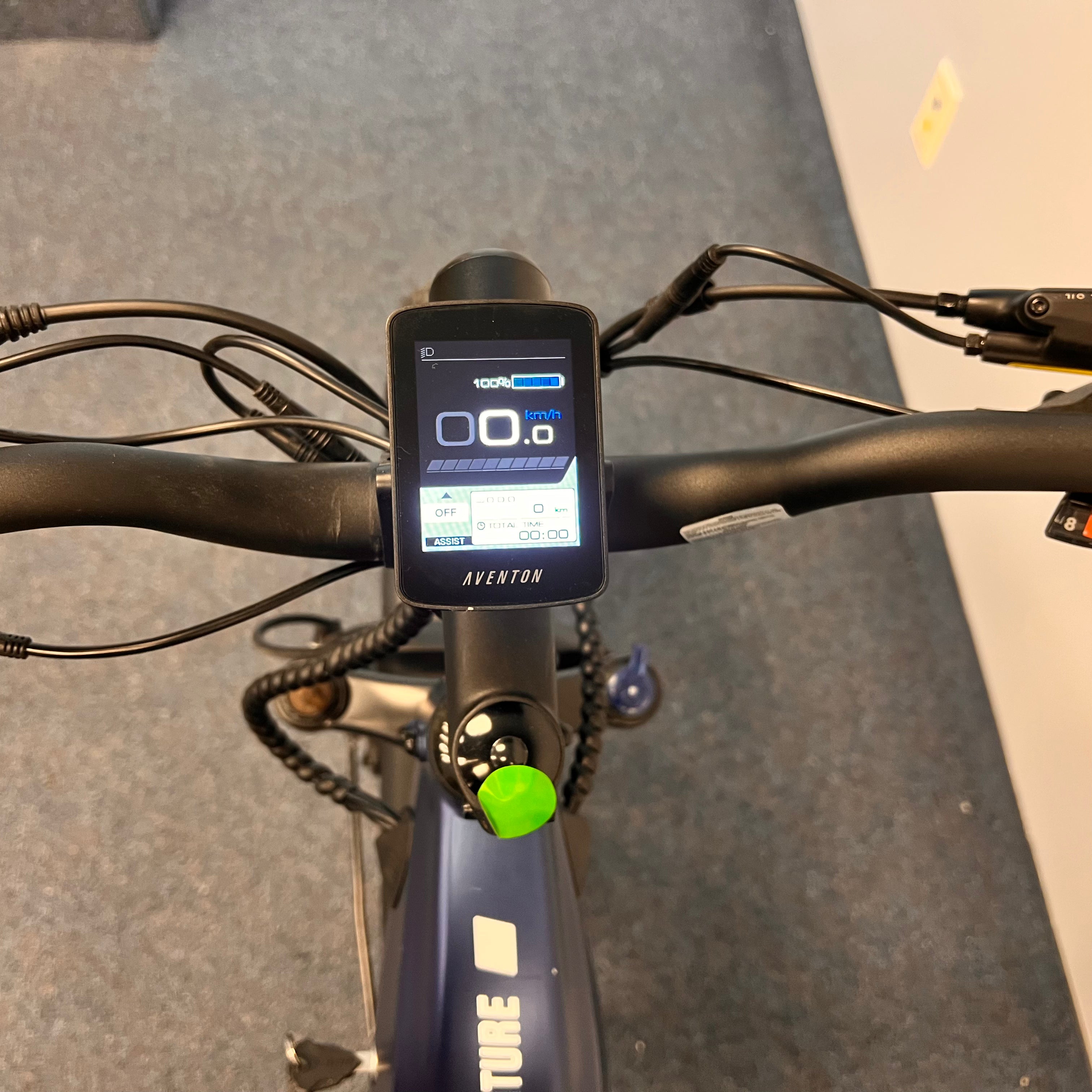 EZbike Canada : Aventon Demo Aventure 2 Step-Through Cobalt < 5 KM