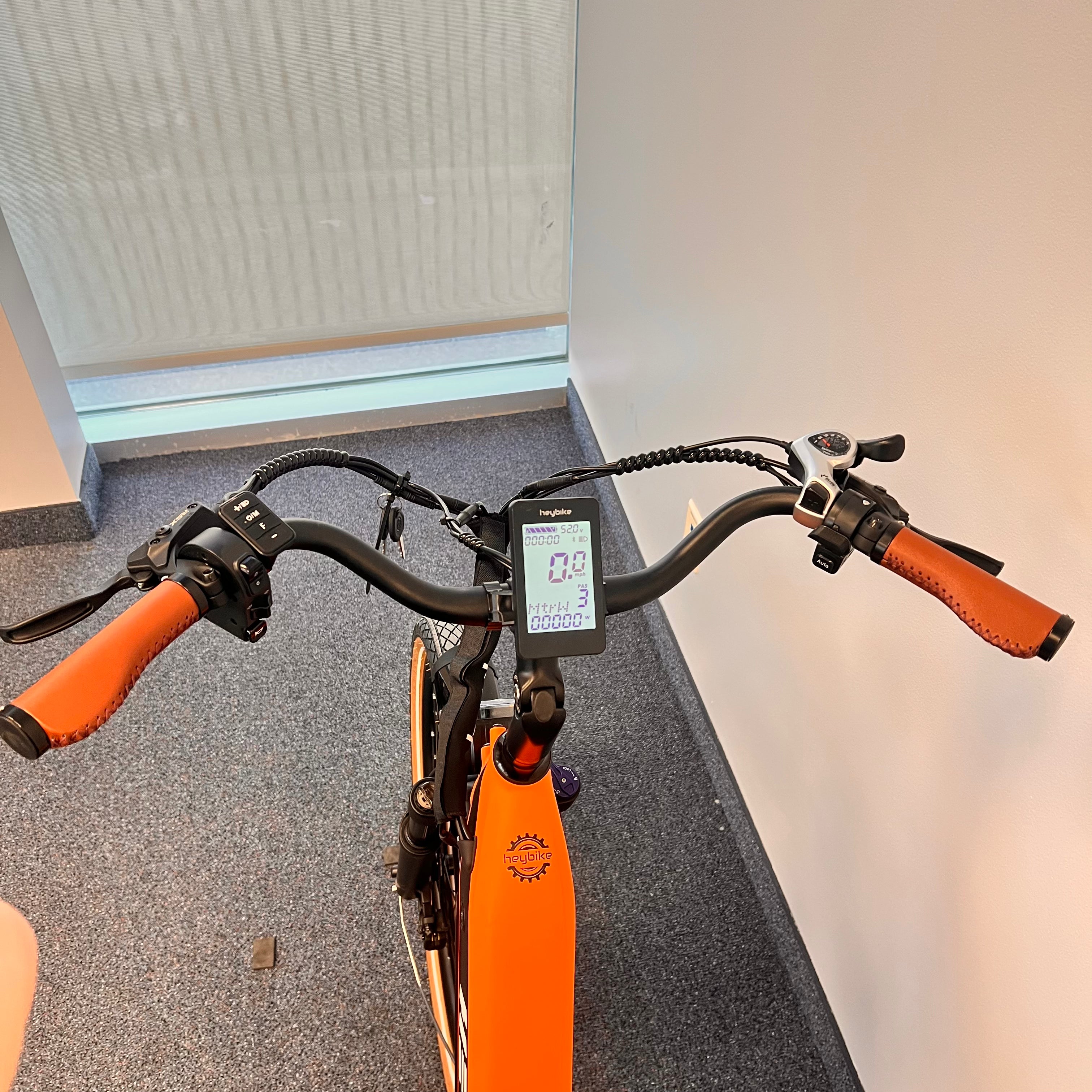 EZbike Canada | Heybike Demo Cityrun Step Through Orange 0 KM