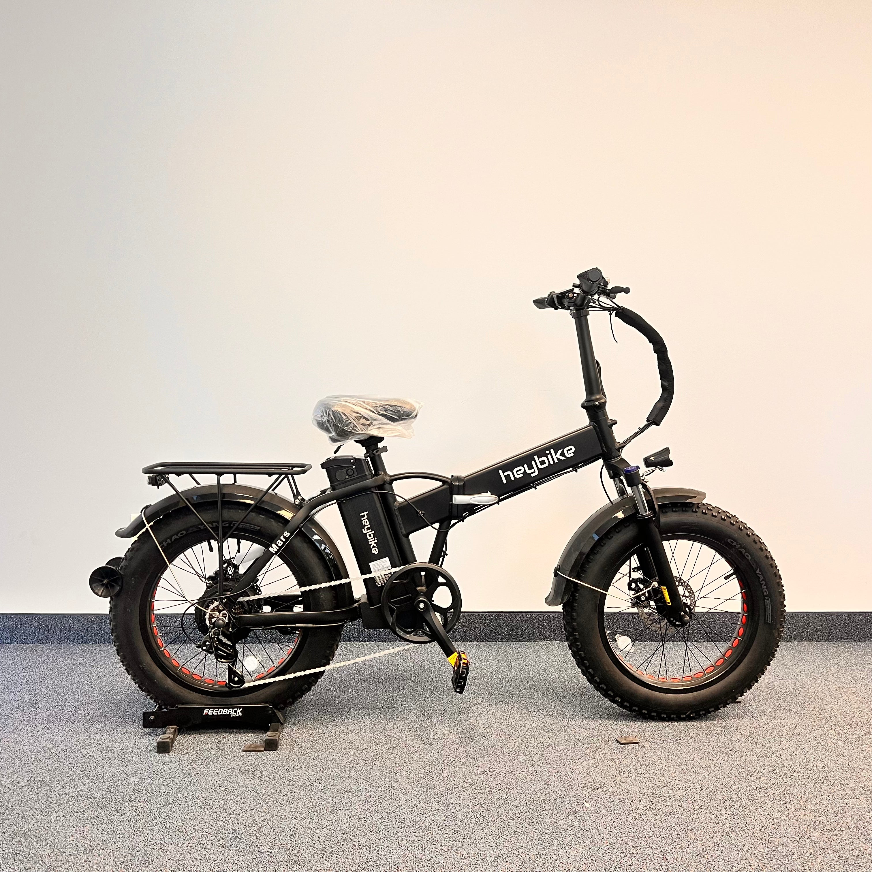 EZbike Canada : Heybike Demo Mars Step Over Black 0 KM