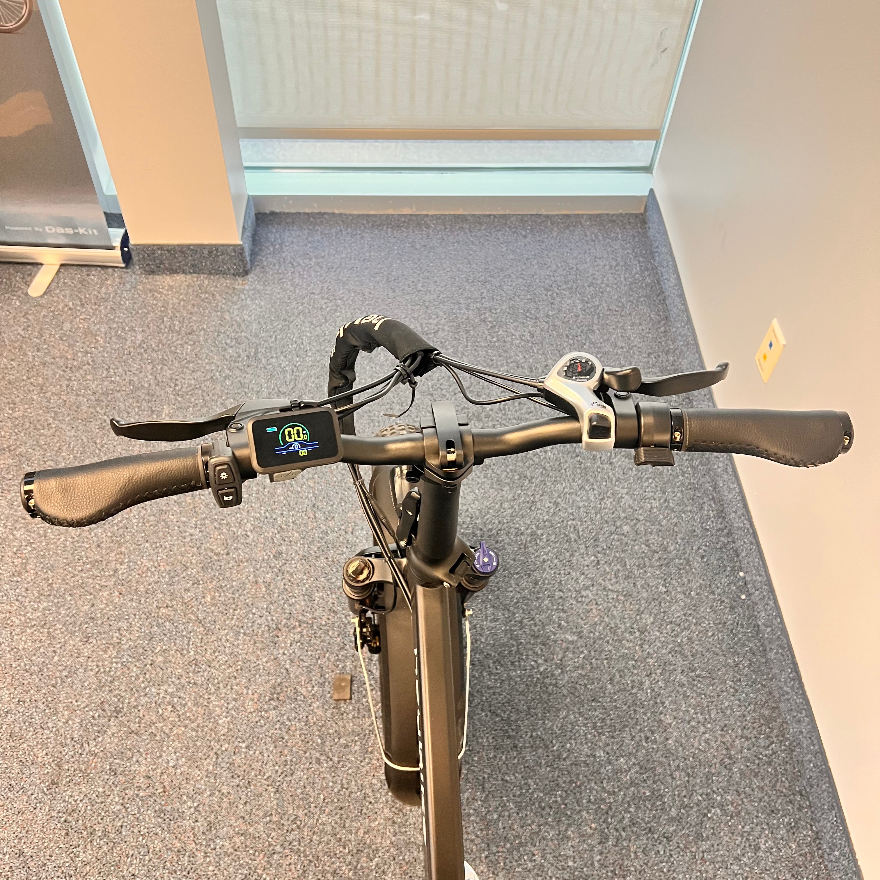 EZbike Canada : Heybike Demo Mars Step Over Black 0 KM