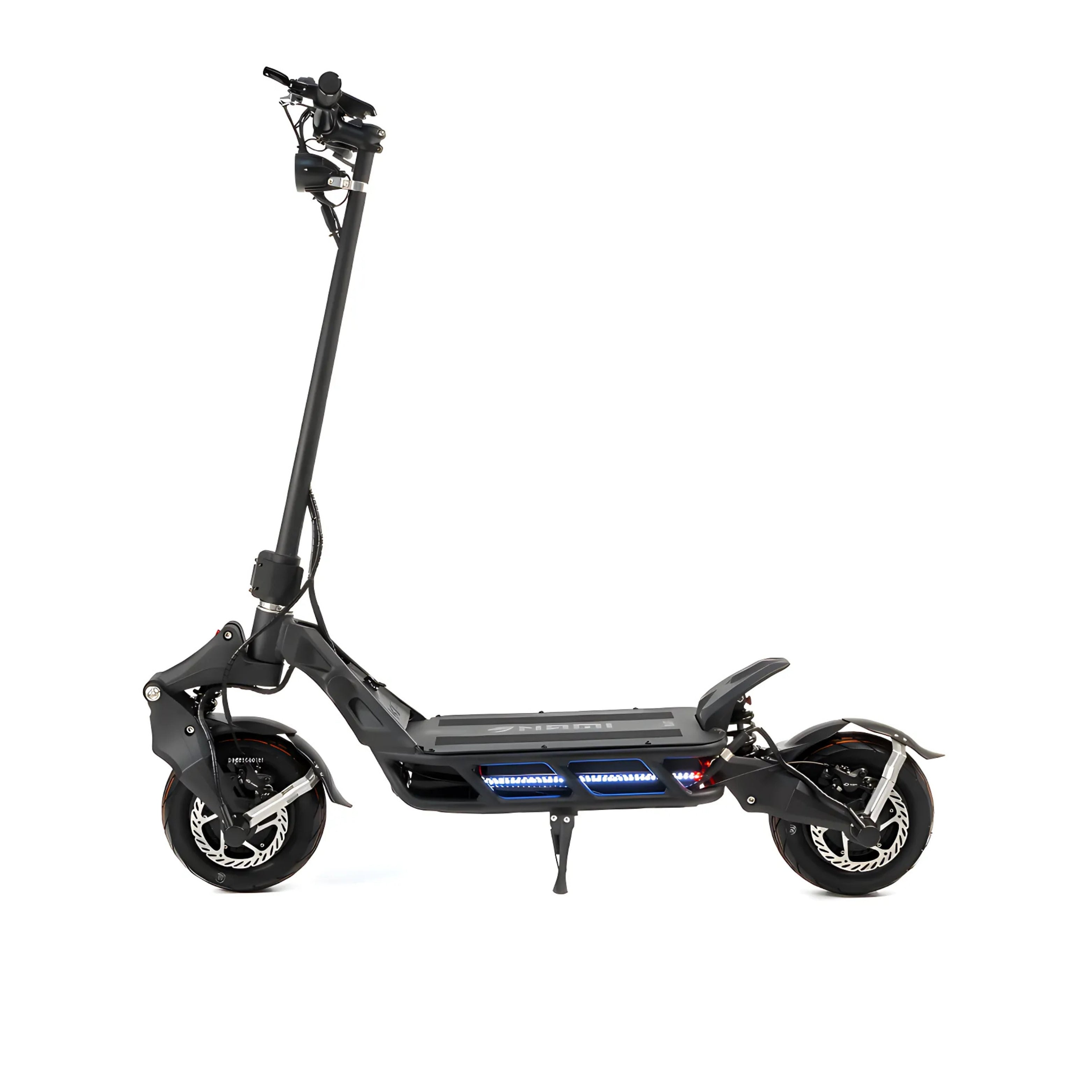 Blast Max 2.0 E-Scooter (72V 40Ah)