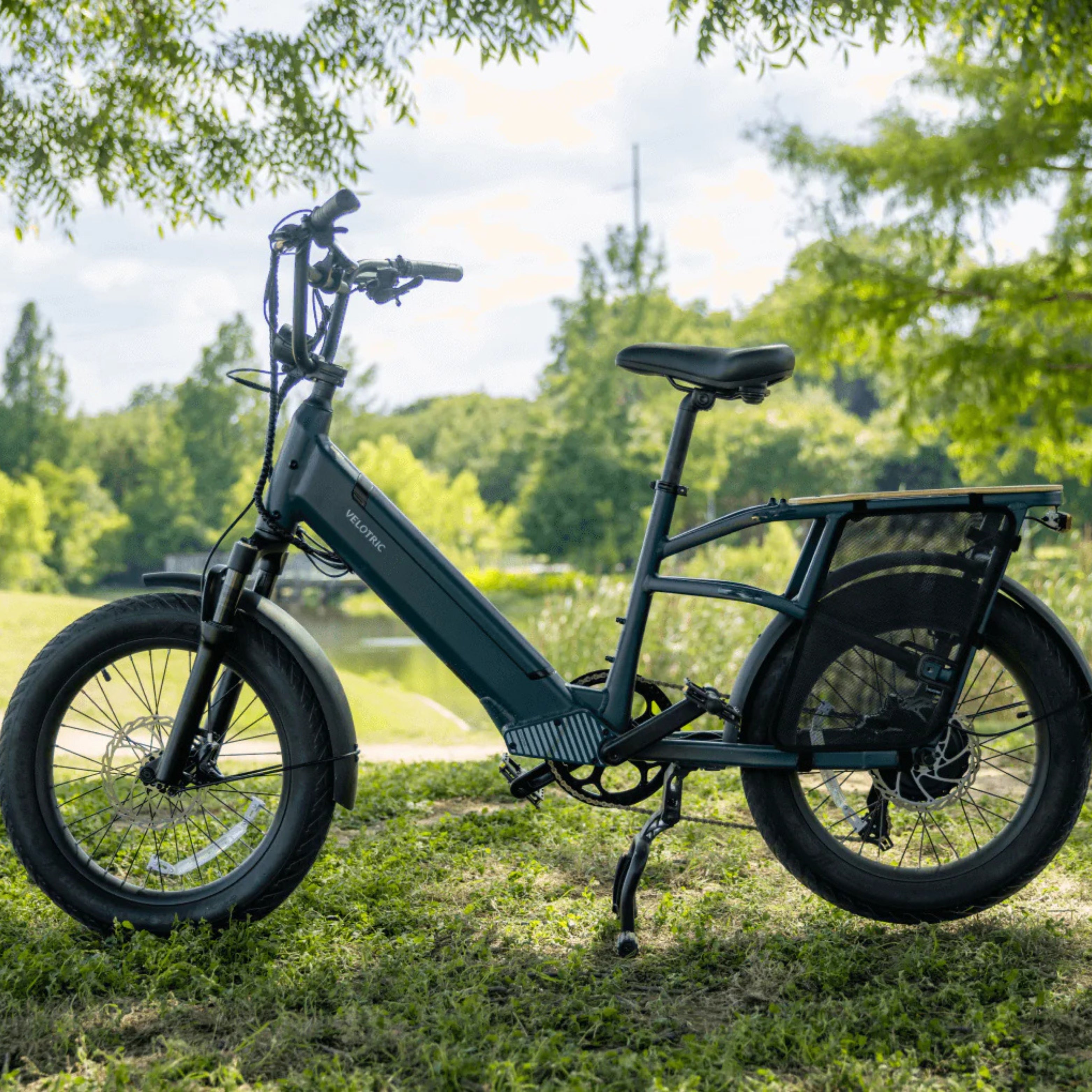 EZbike Canada : Velotric Go 1 Step-Through E-Bike