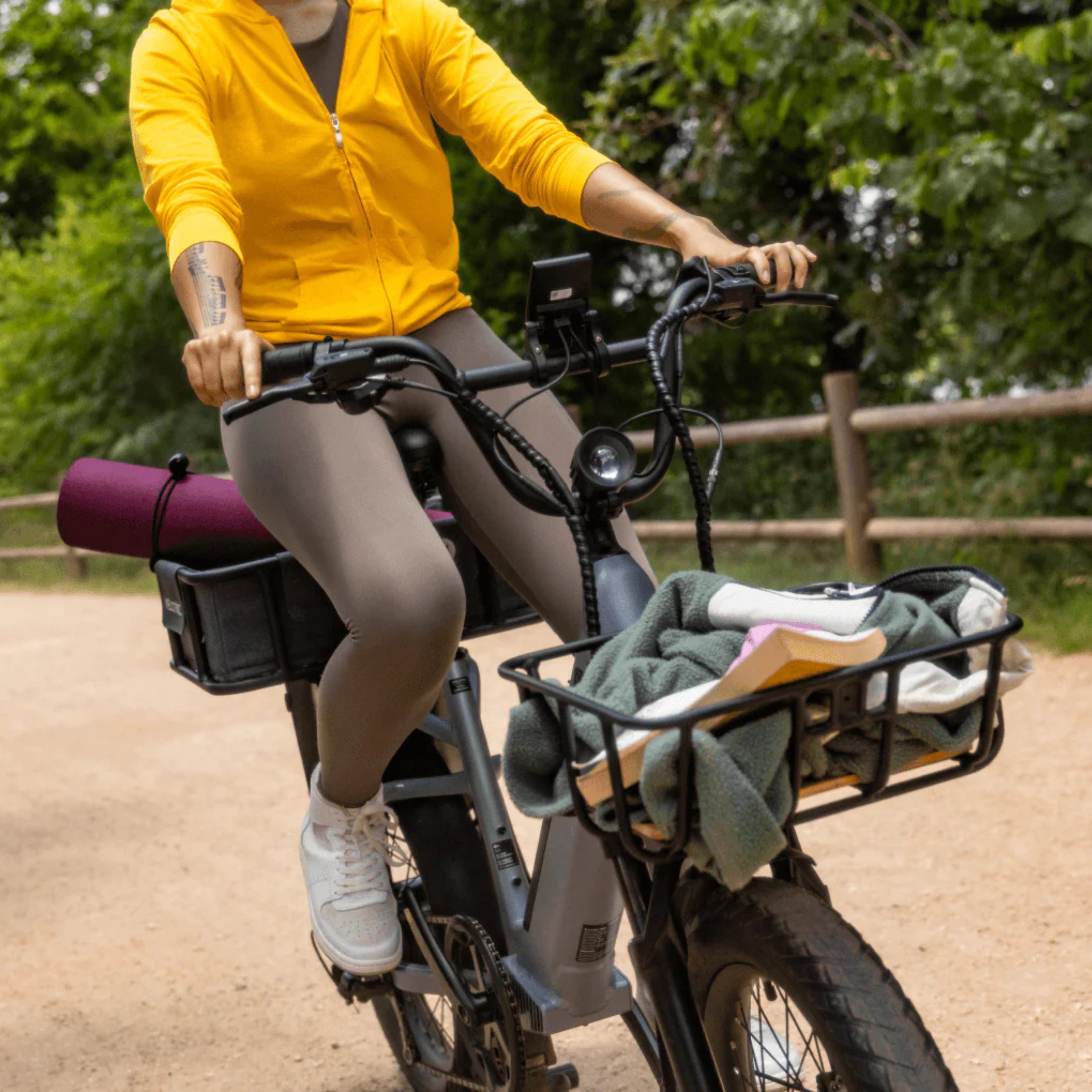 EZbike Canada : Velotric Go 1 Step-Through E-Bike