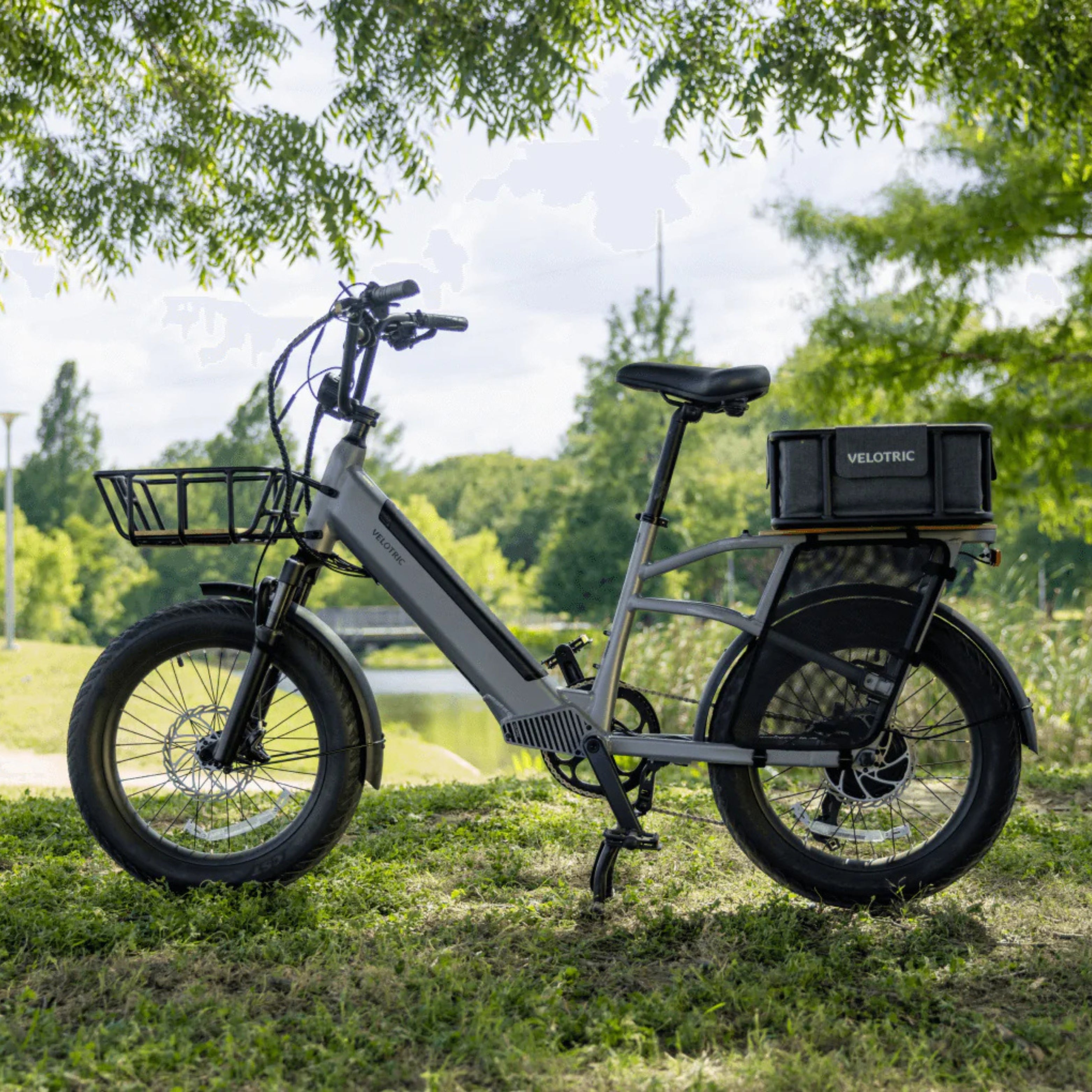 EZbike Canada : Velotric Go 1 Step-Through E-Bike