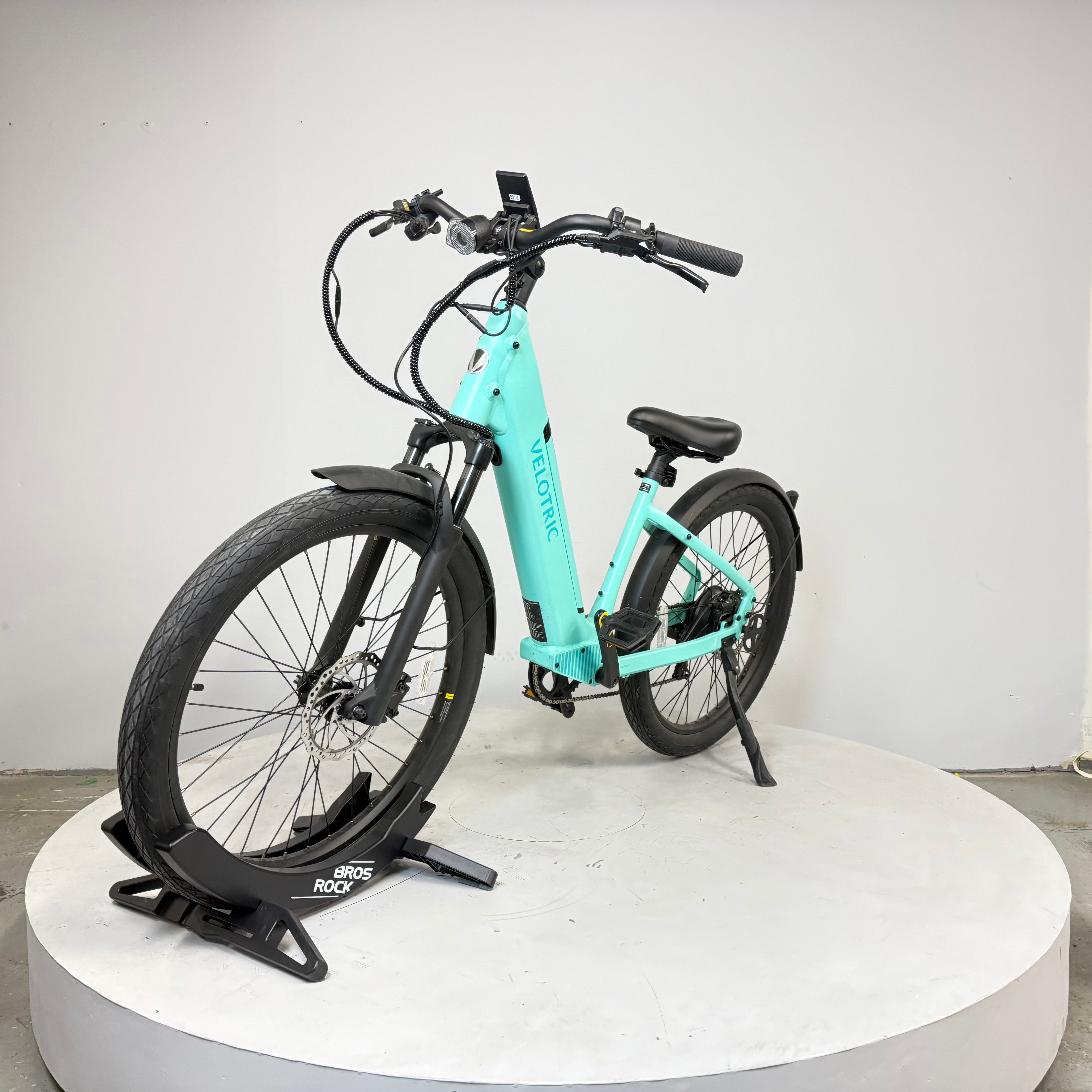 Découvrez le vélo électrique 1 Plus