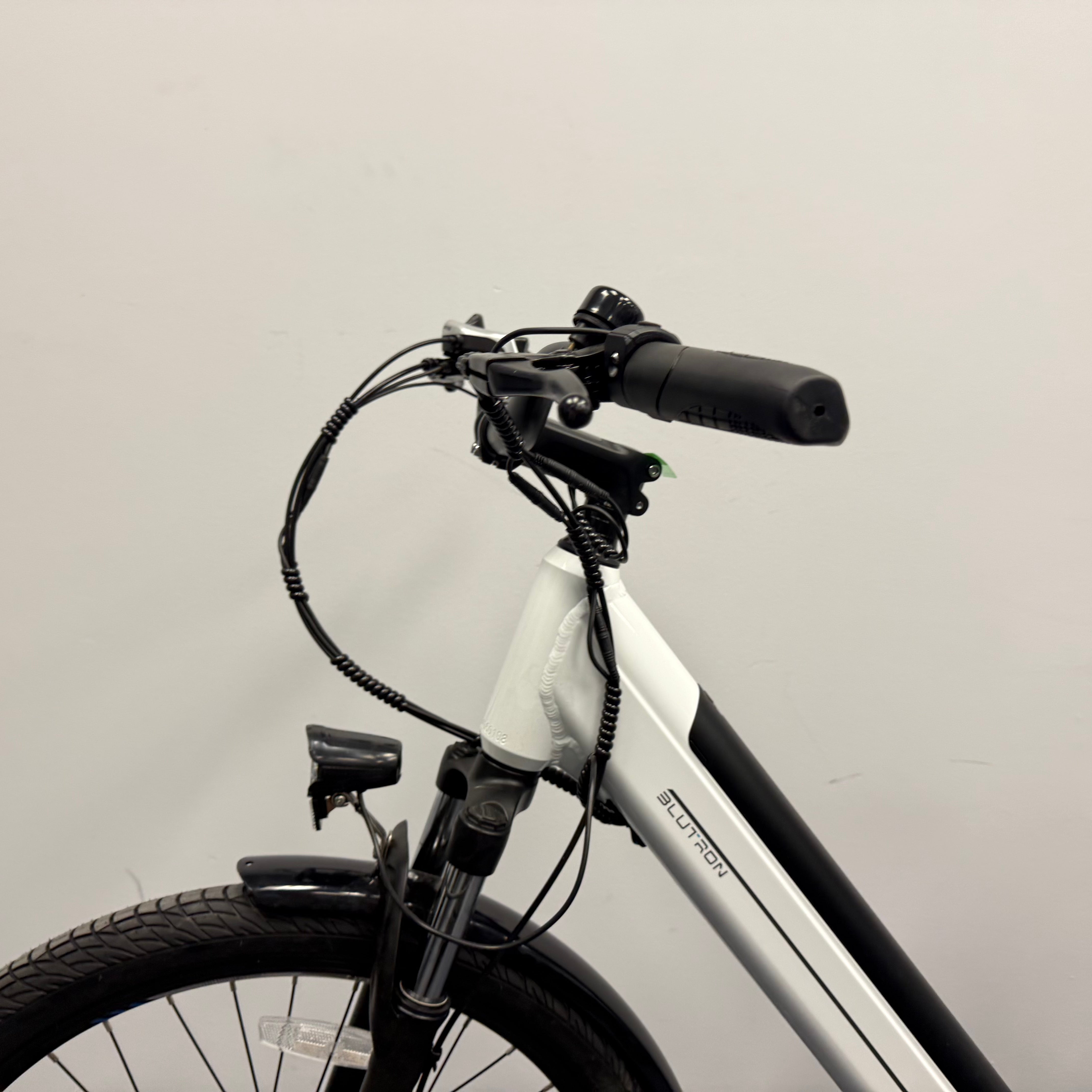 Open box EB650 E-Bike