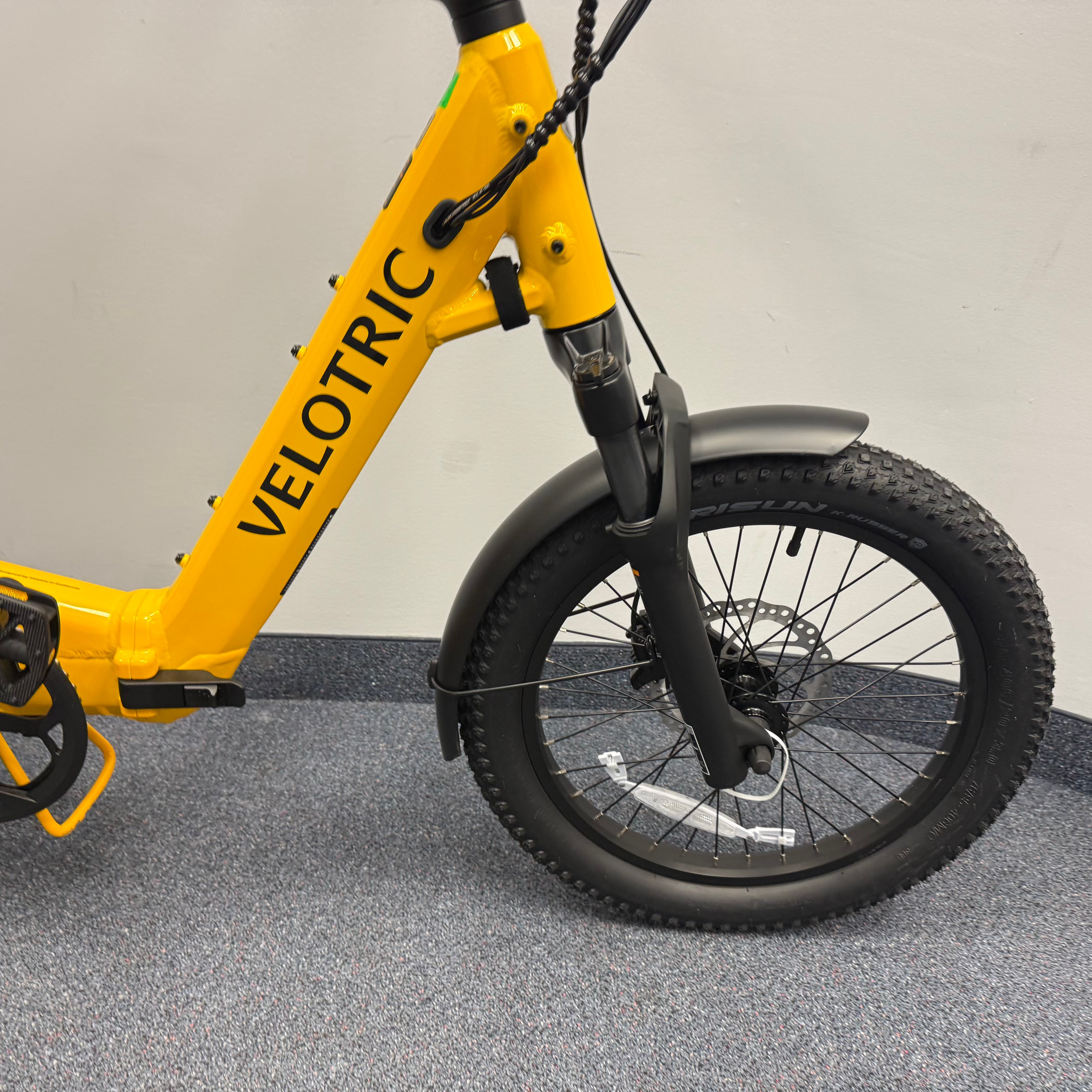 Open Box Velotric Fold 1 Plus Yellow