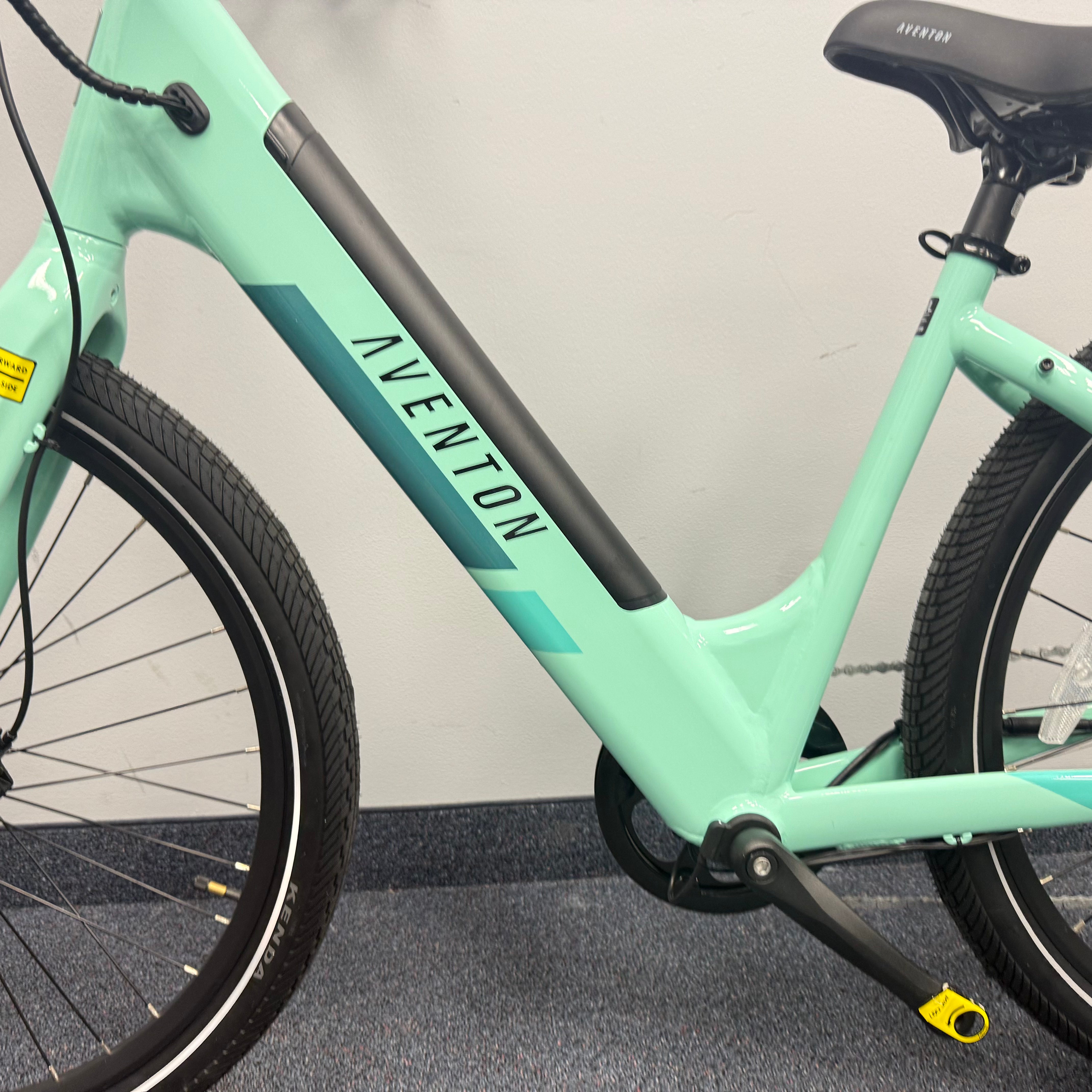 Open Box Aventon Pace 500.2 E-Bike