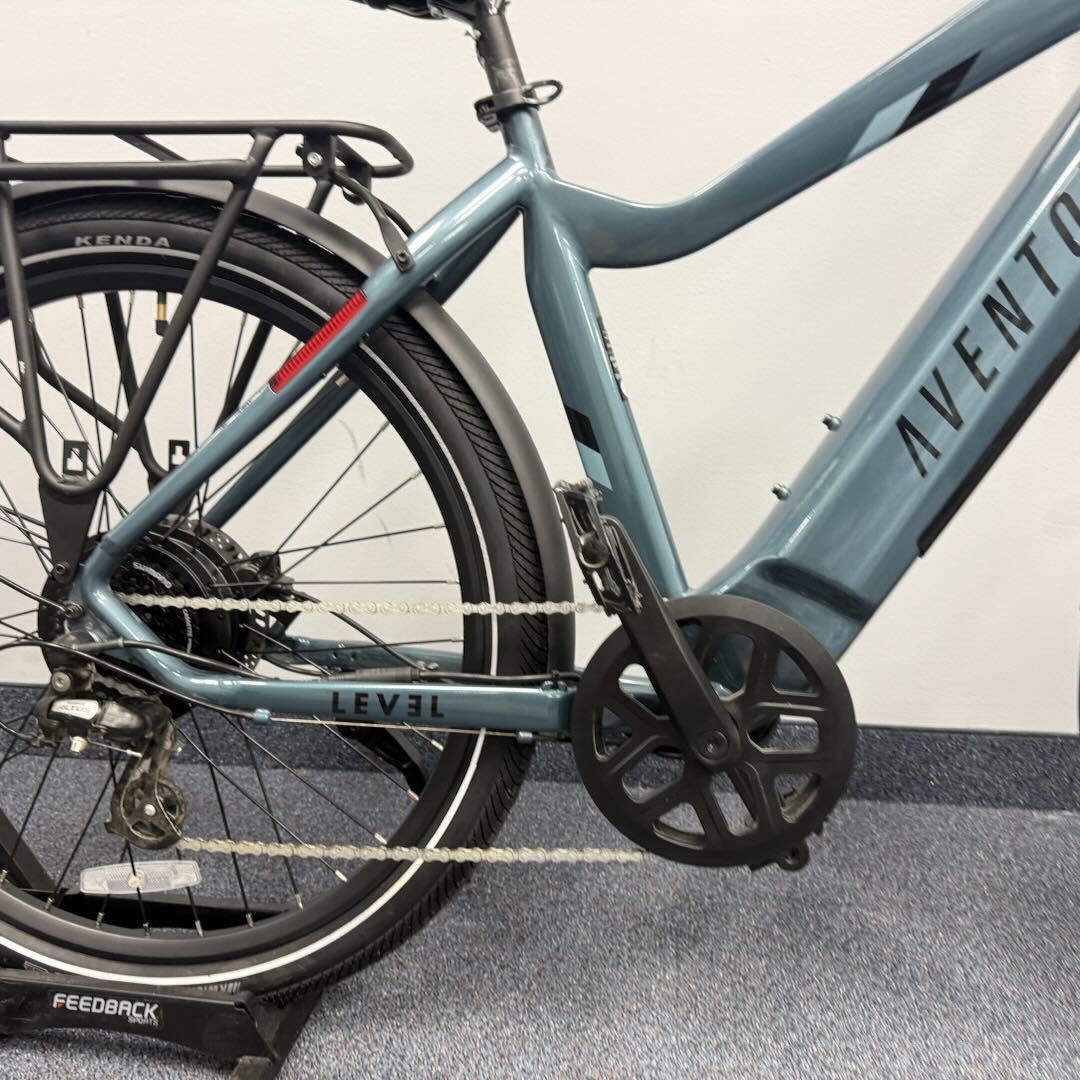 Certified Pre-Owned Level 2 Commuter E-Bike