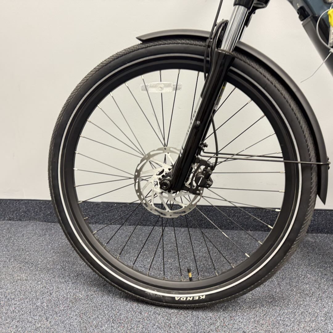Certified Pre-Owned Level 2 Commuter E-Bike
