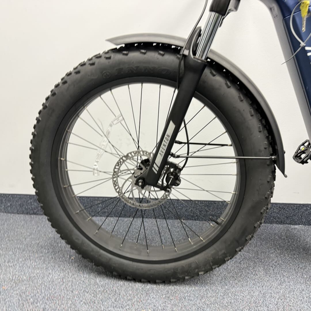 Certified Pre-Owned Aventure 2 Step-Through E-Bike