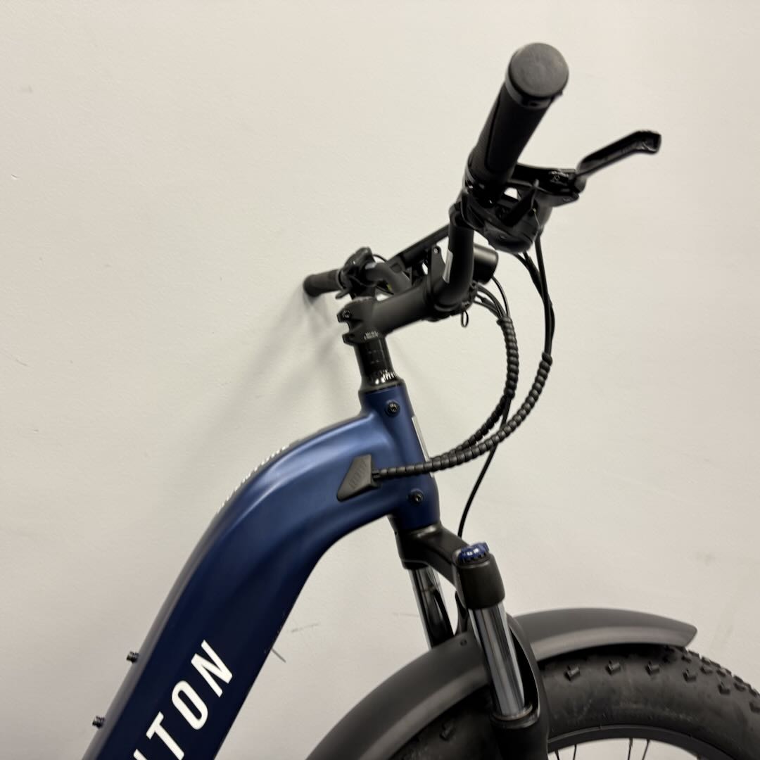Certified Pre-Owned Aventure 2 Step-Through E-Bike