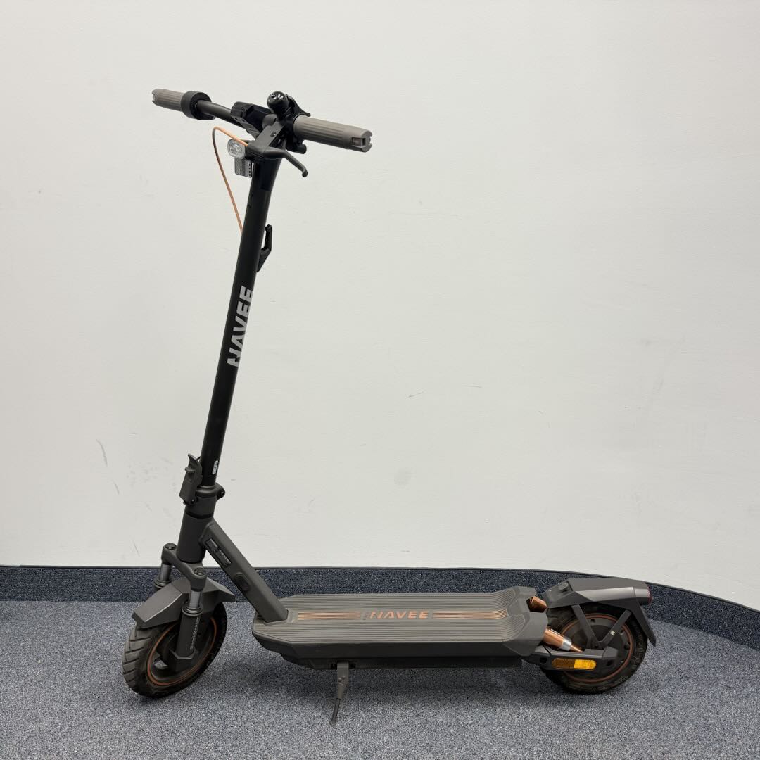 Certified Pre-Owned Navee GT3 Electric Scooter