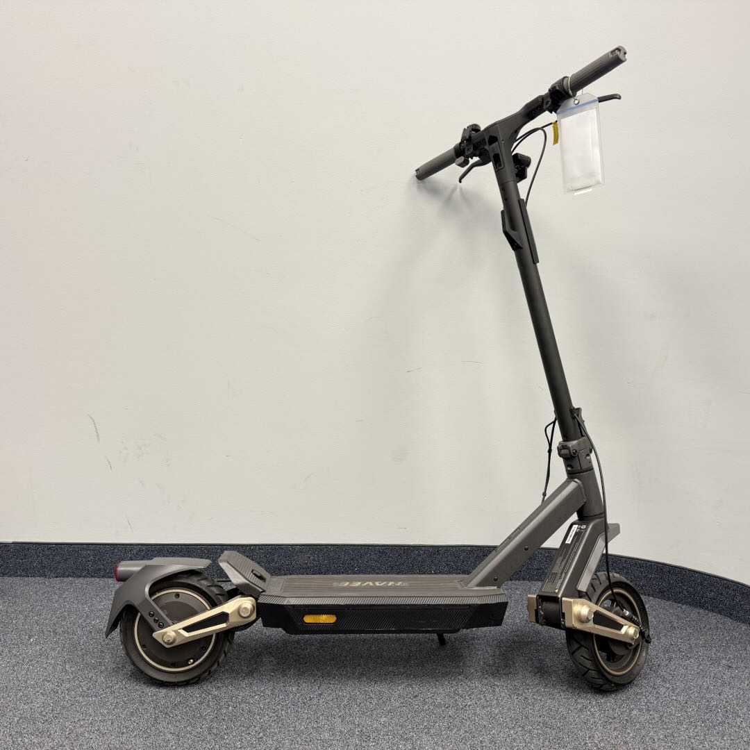 Certified Pre-Owned Navee ST3 Electric Scooter