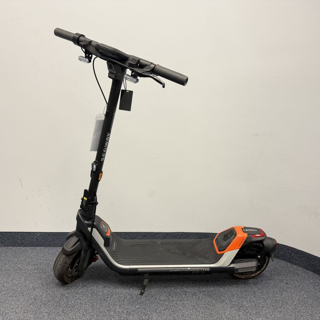 Open Box P65U Electric Scooter