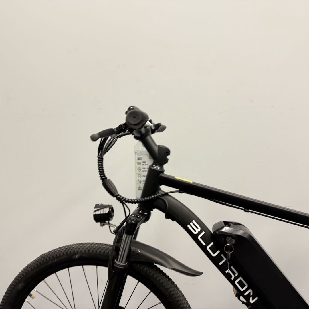 Certified Pre-Owned Blutron EB550 E-Bike