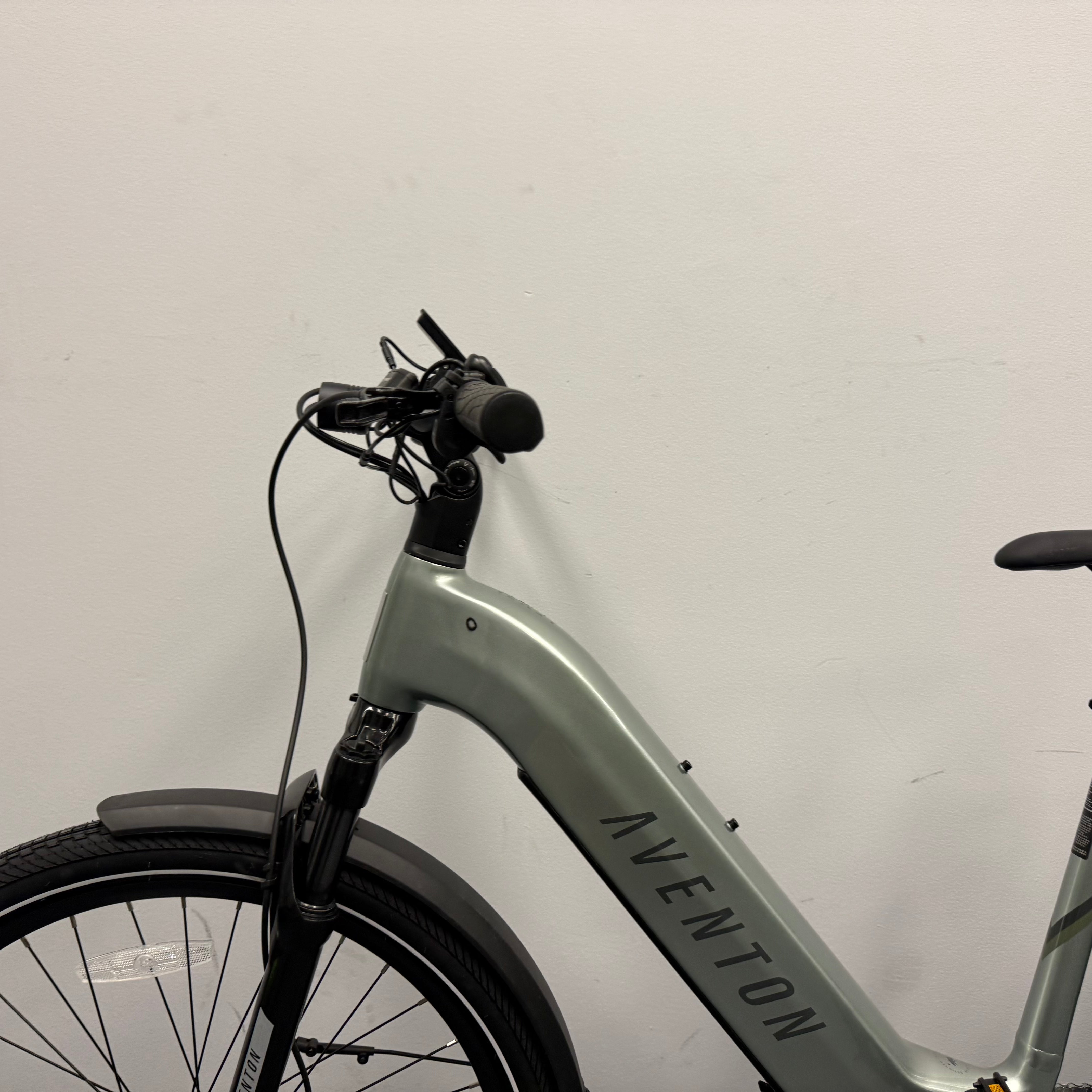 EZbike-Certified Pre-Owned Level 3 Commuter E-Bike-AVENTON