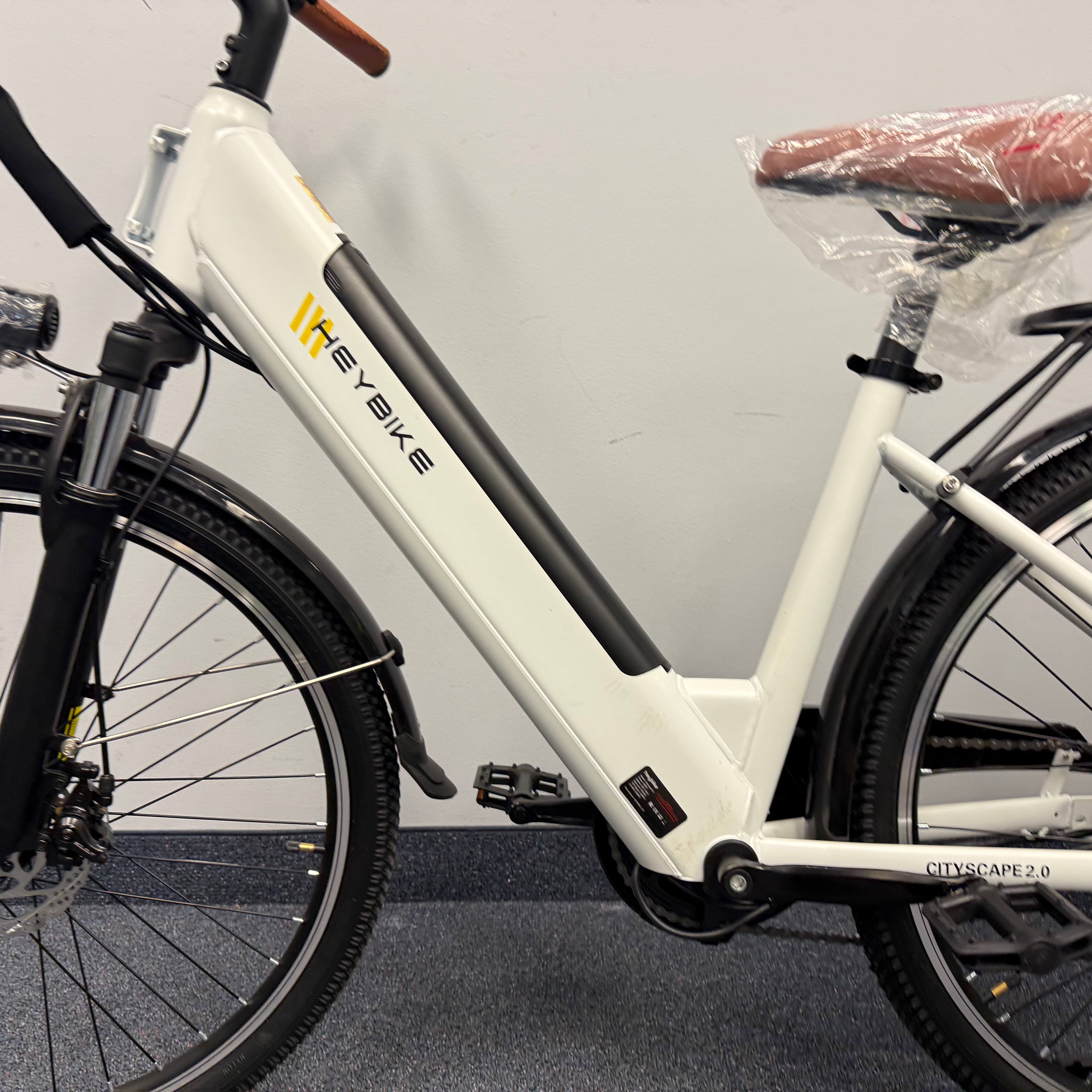 Open Box Cityscape 2.0 Step Through