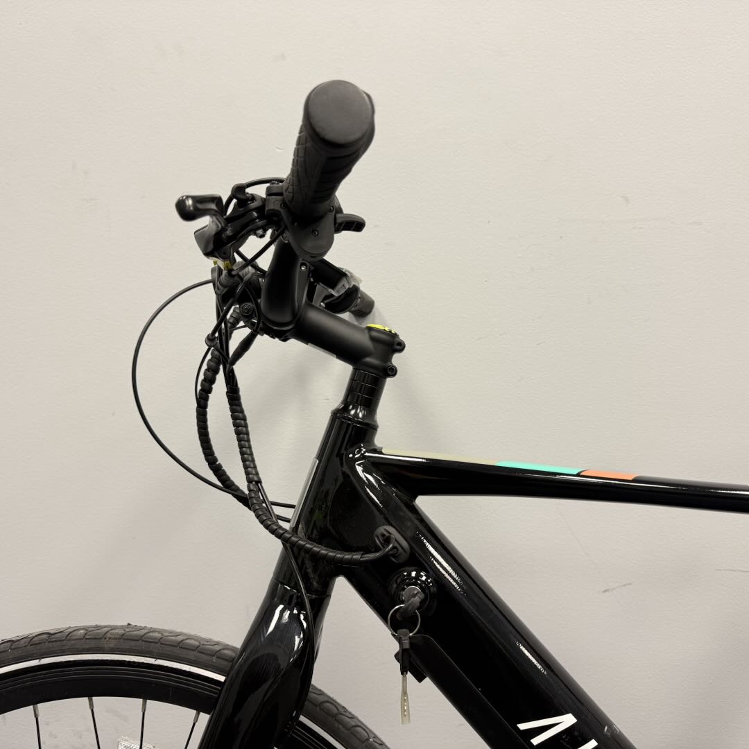 EZbike-Certified Pre-Owned Aventon Soltera 7-AVENTON