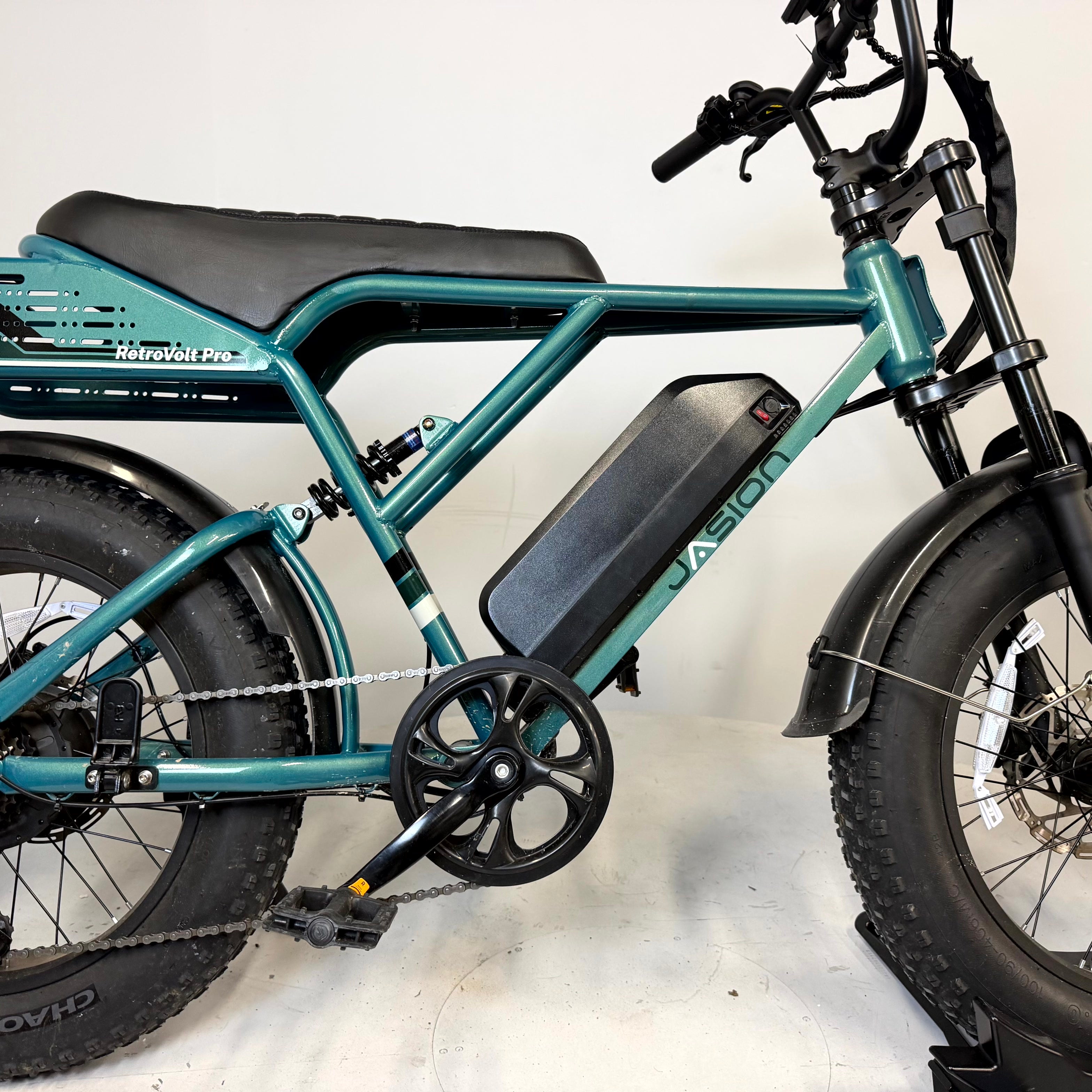 Jaison Pre-Owned Retro Volt Pro