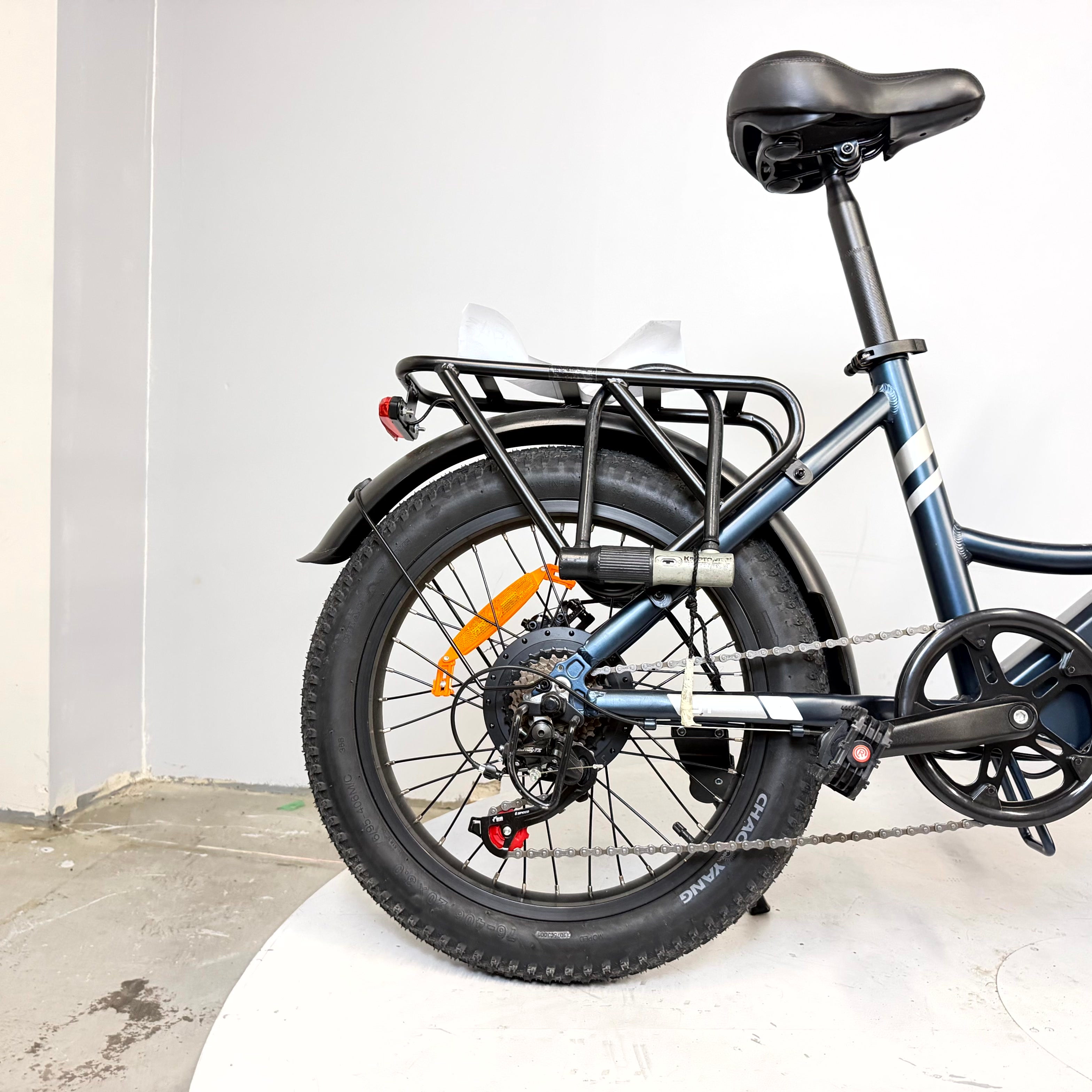 VJET Pre-Owned U1