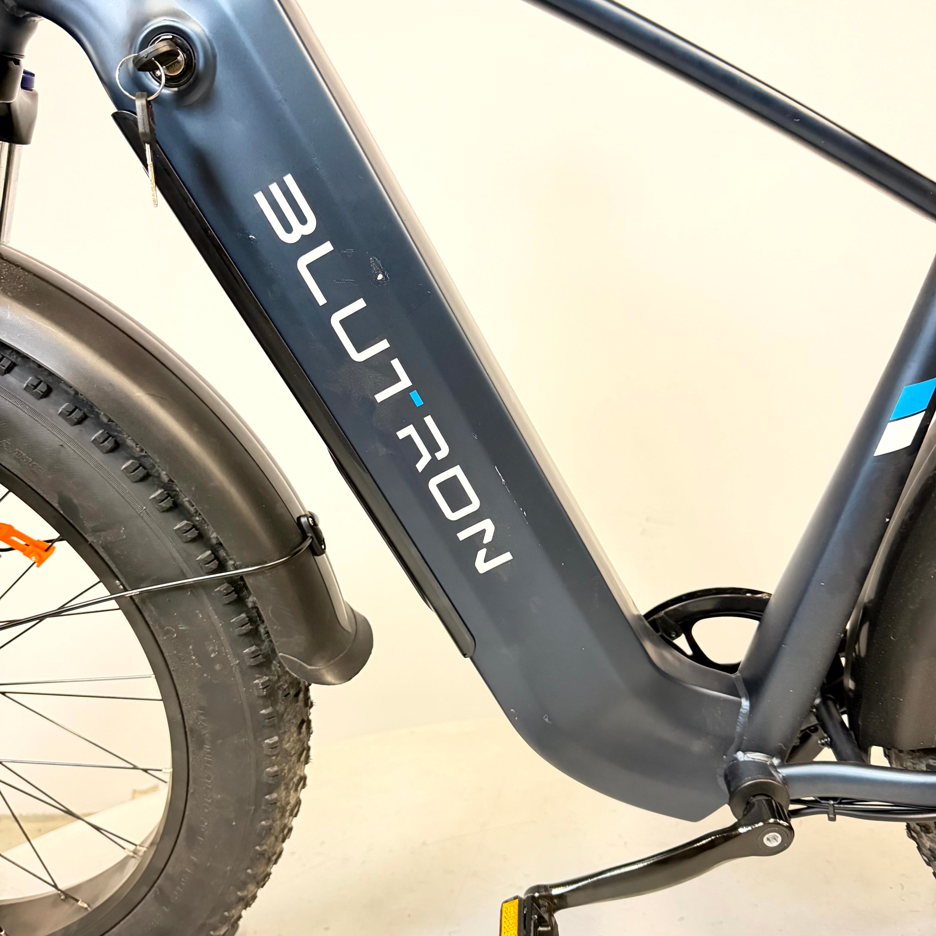 EB880 certifié d'occasion