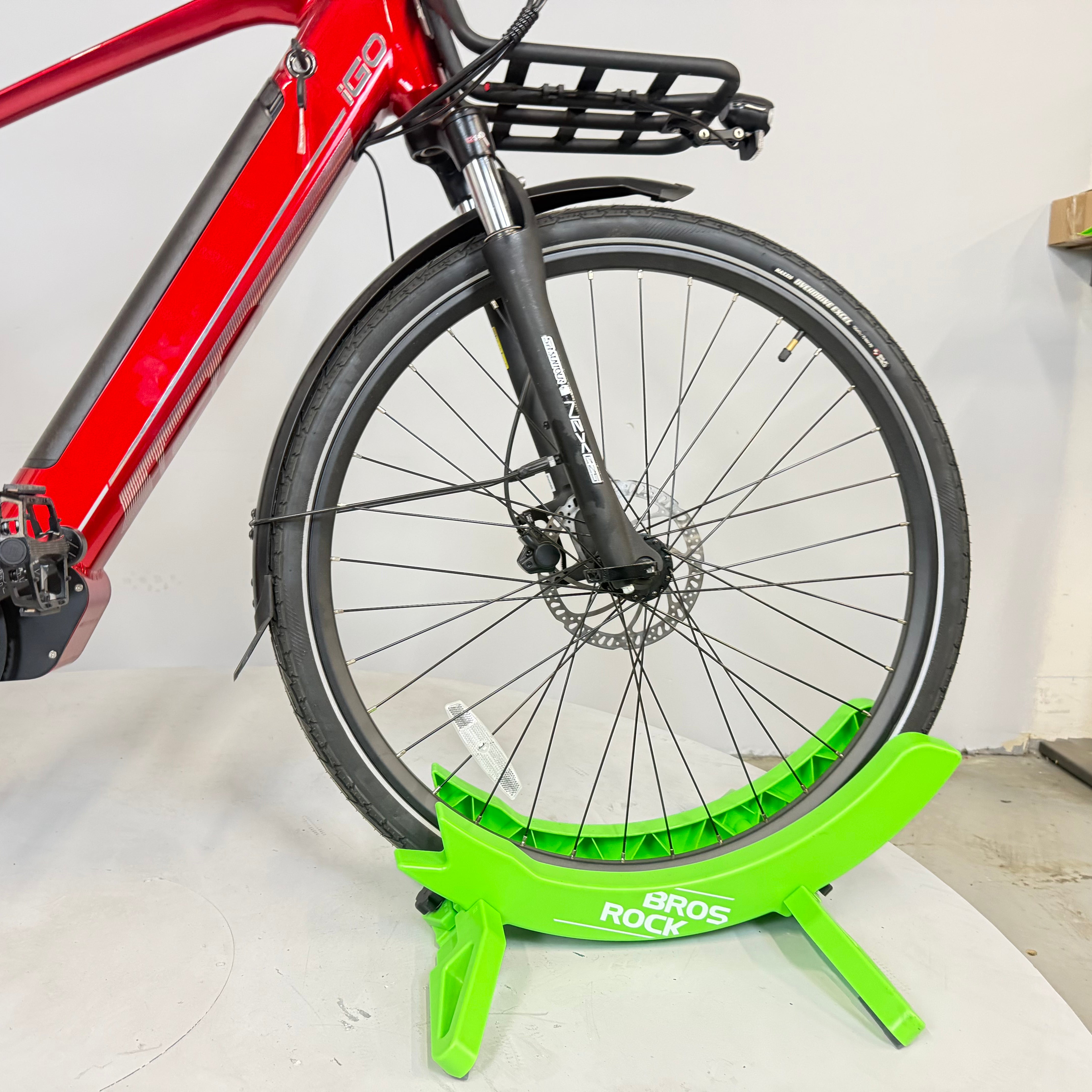 iGO Elite 3D HD Electric Bike