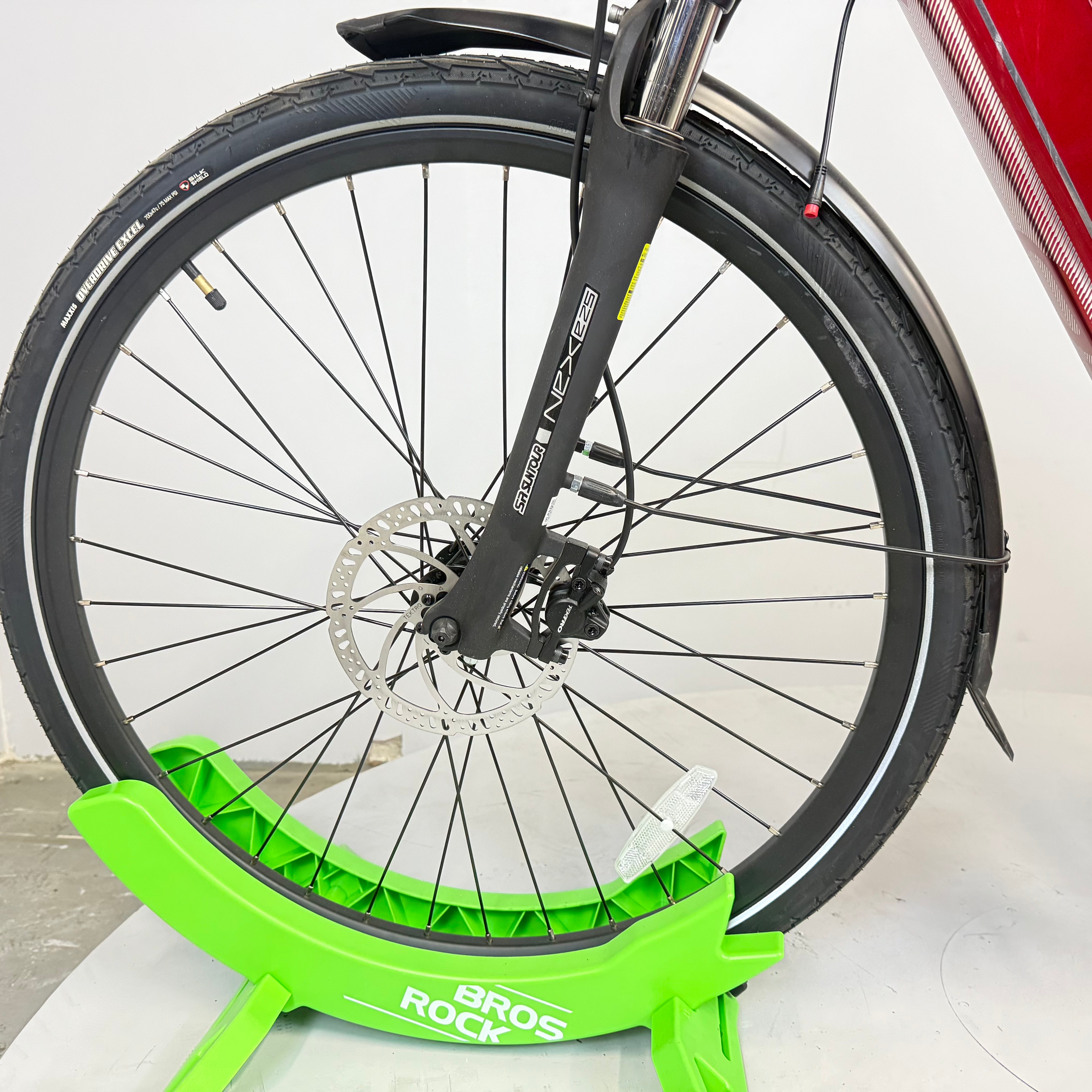 iGO Elite 3D HD Electric Bike
