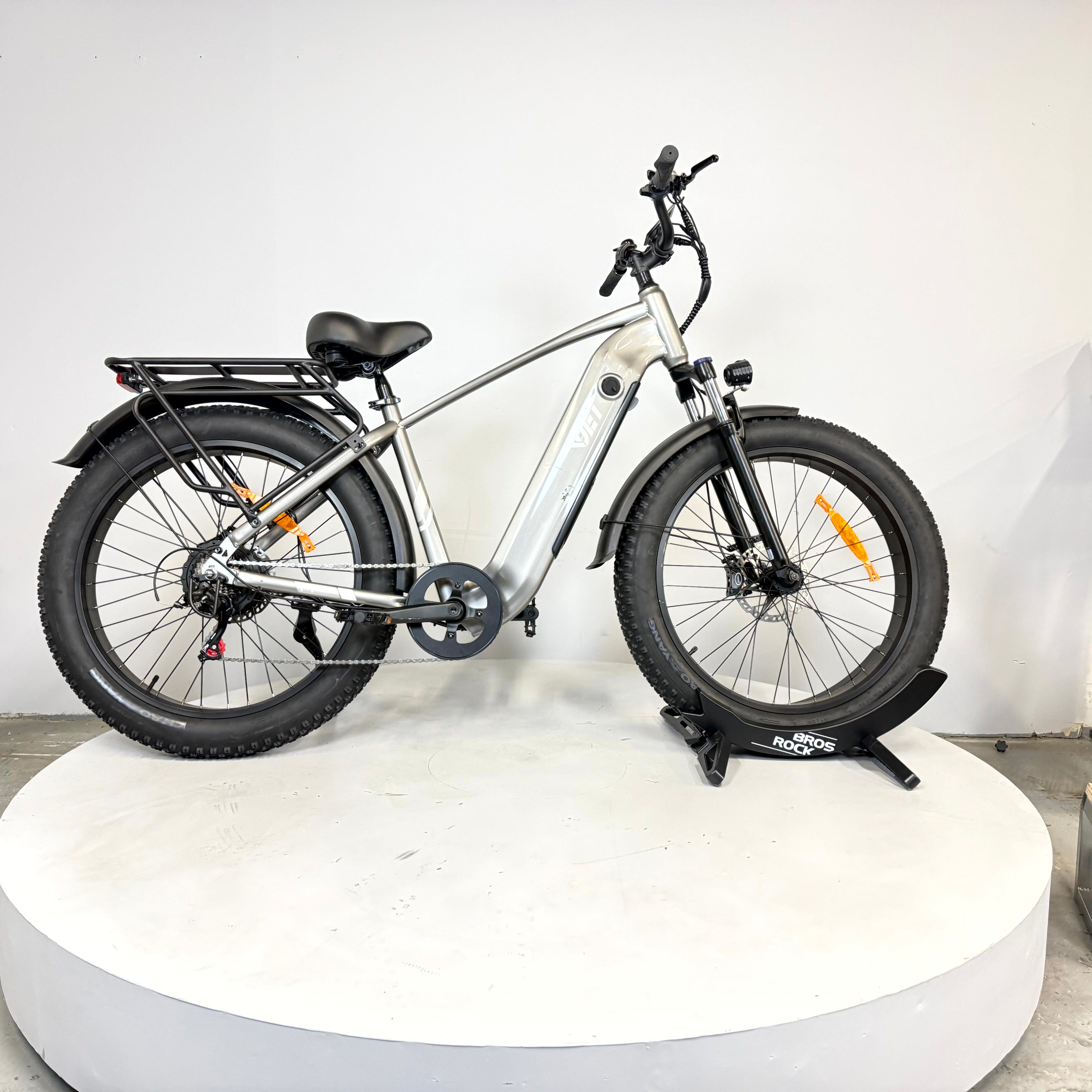 VJET Pre-Owned F1