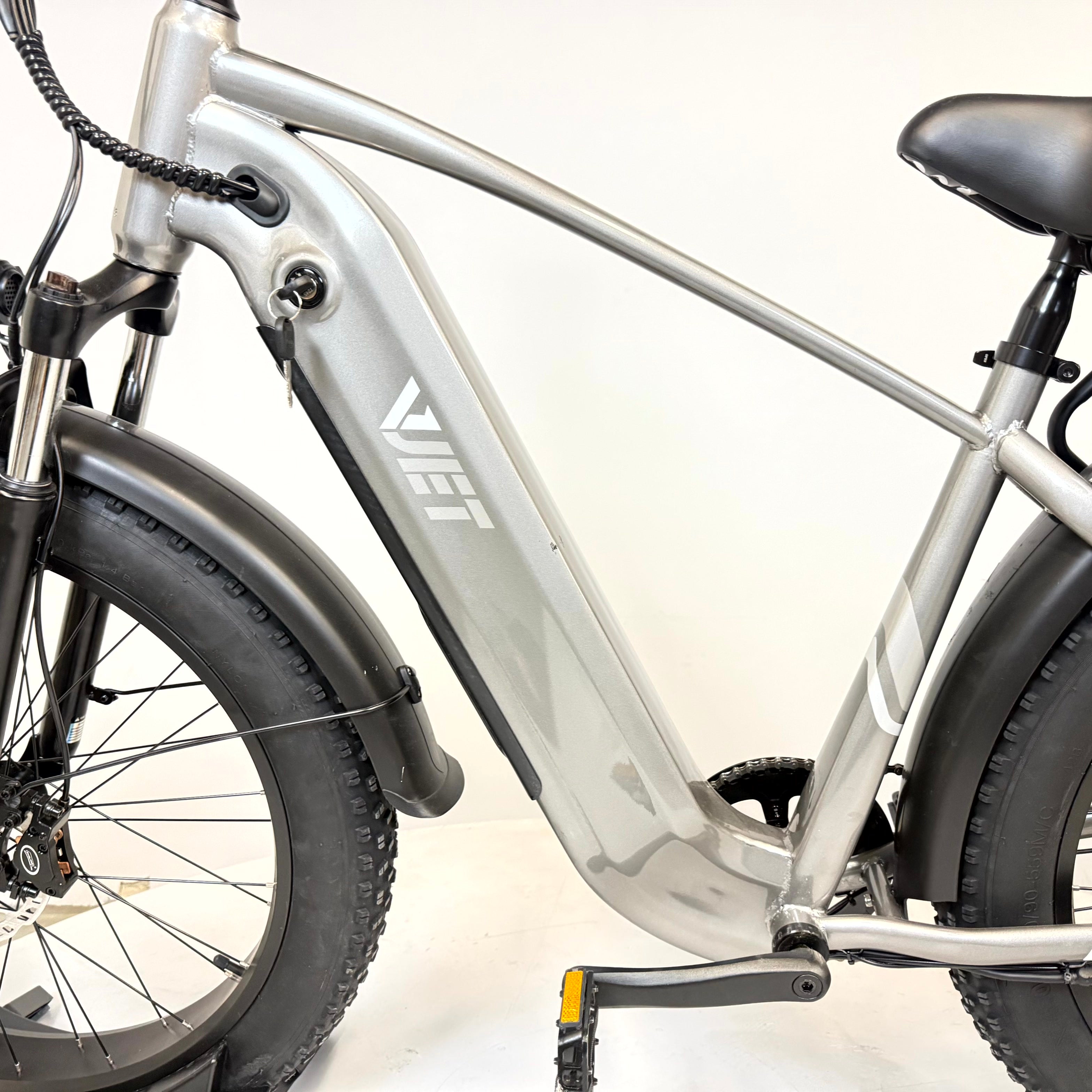 VJET Pre-Owned F1