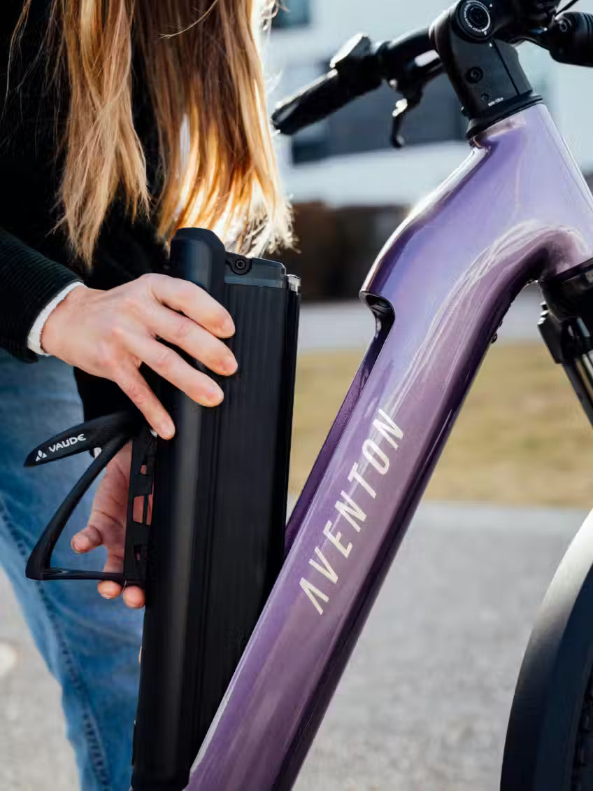 
                  800Wh Keyless Removable Battery-Aventon Level 4 ADV
                