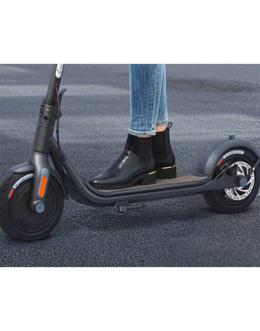 Segway-Ninebot-Kickscooter-F25-