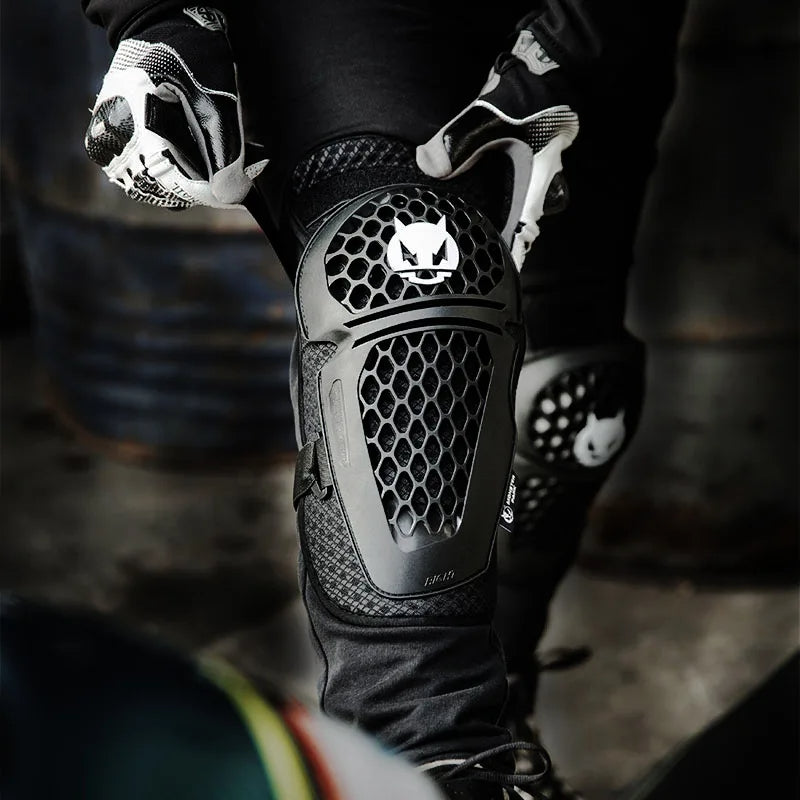 Gift - Monster Park Protection Knee Pads